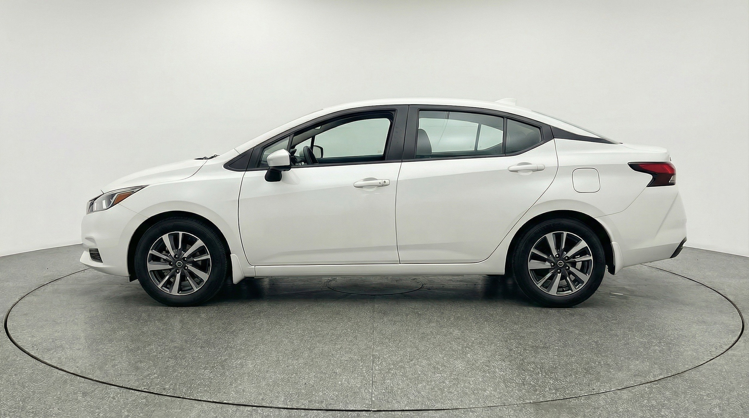 Thumbnail: 2025 Nissan Versa - 5