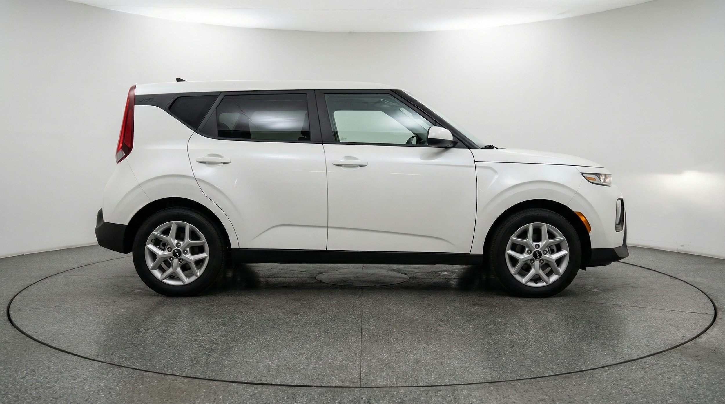 Thumbnail: 2025 Kia Soul - 8