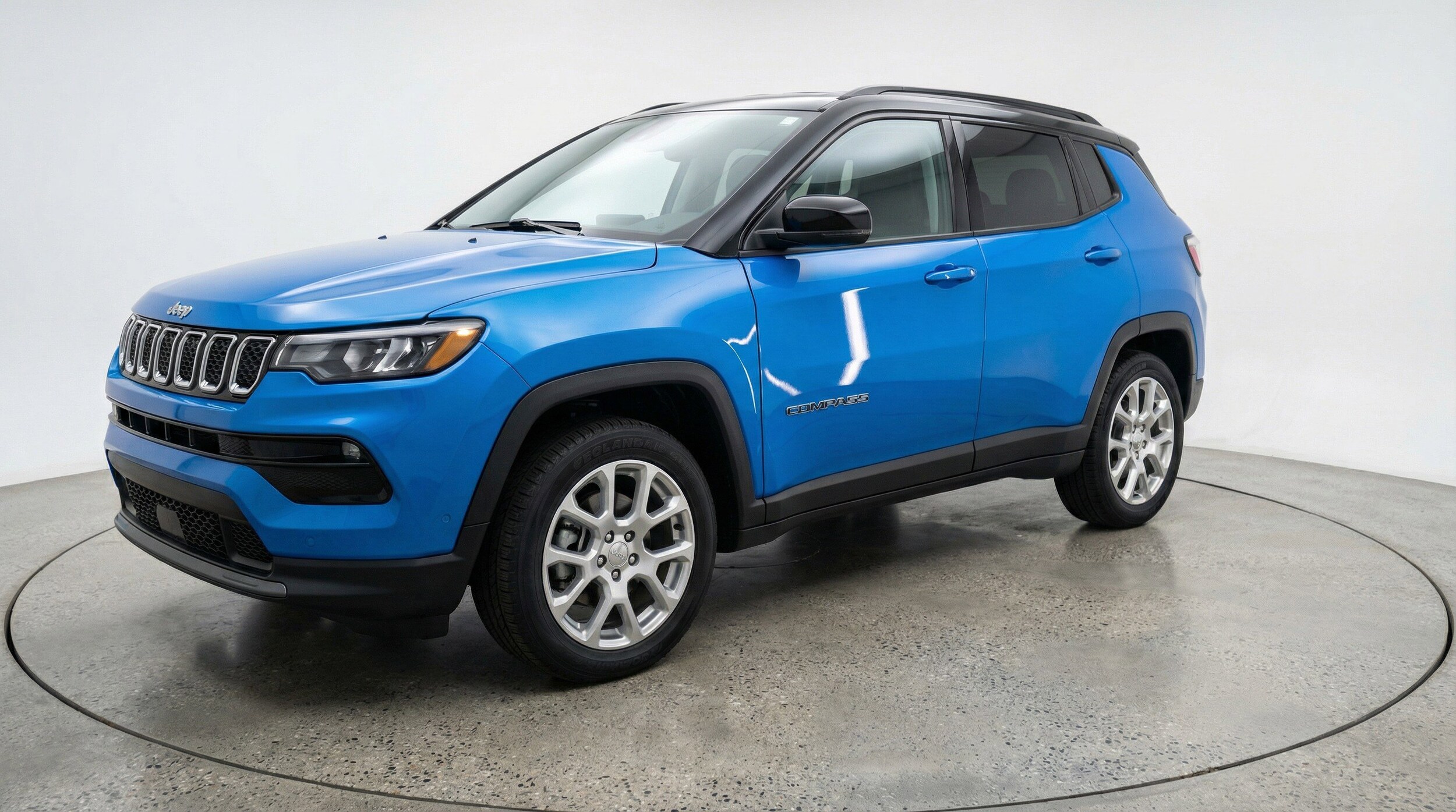 Thumbnail: 2025 Jeep Compass - 3