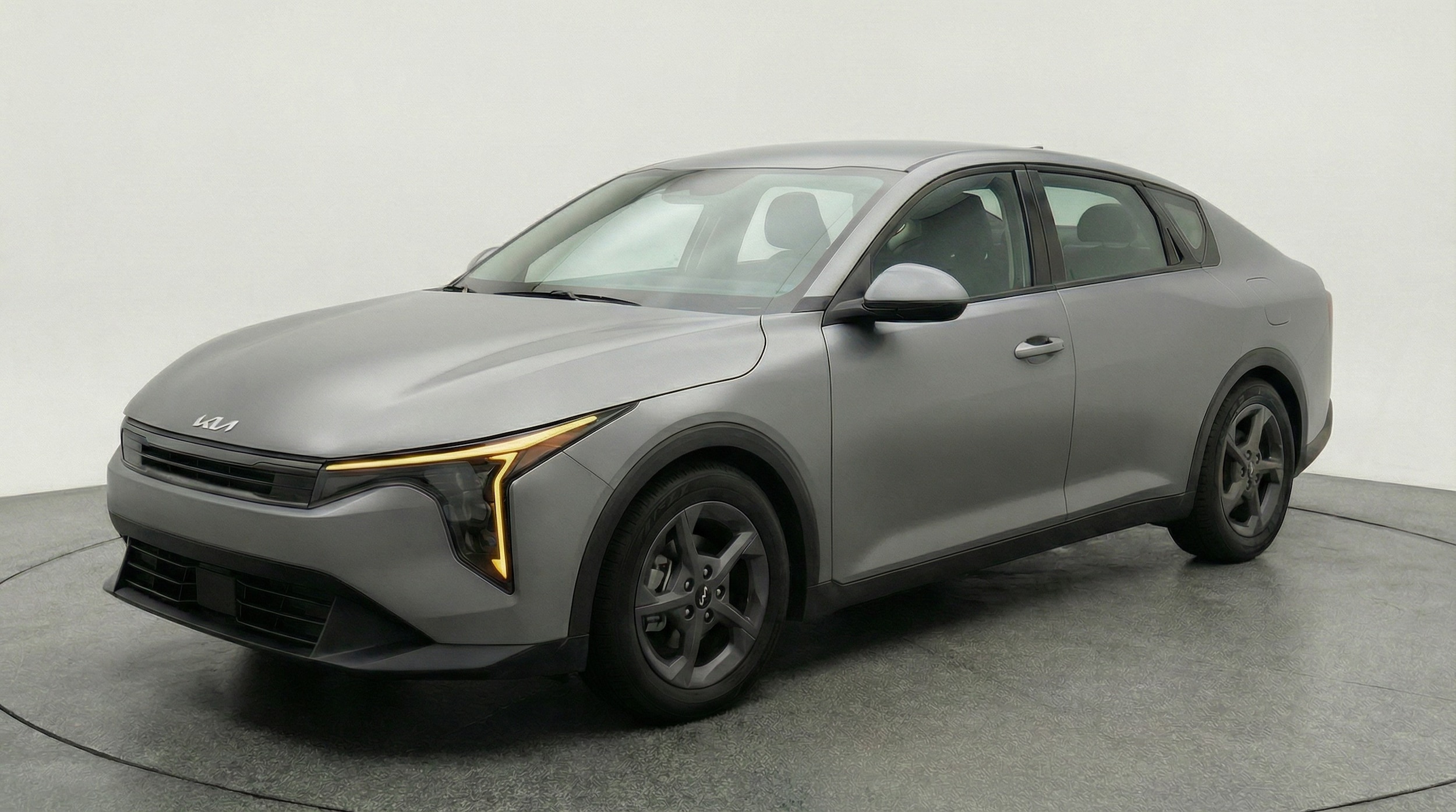 Thumbnail: 2025 Kia K4 - 3