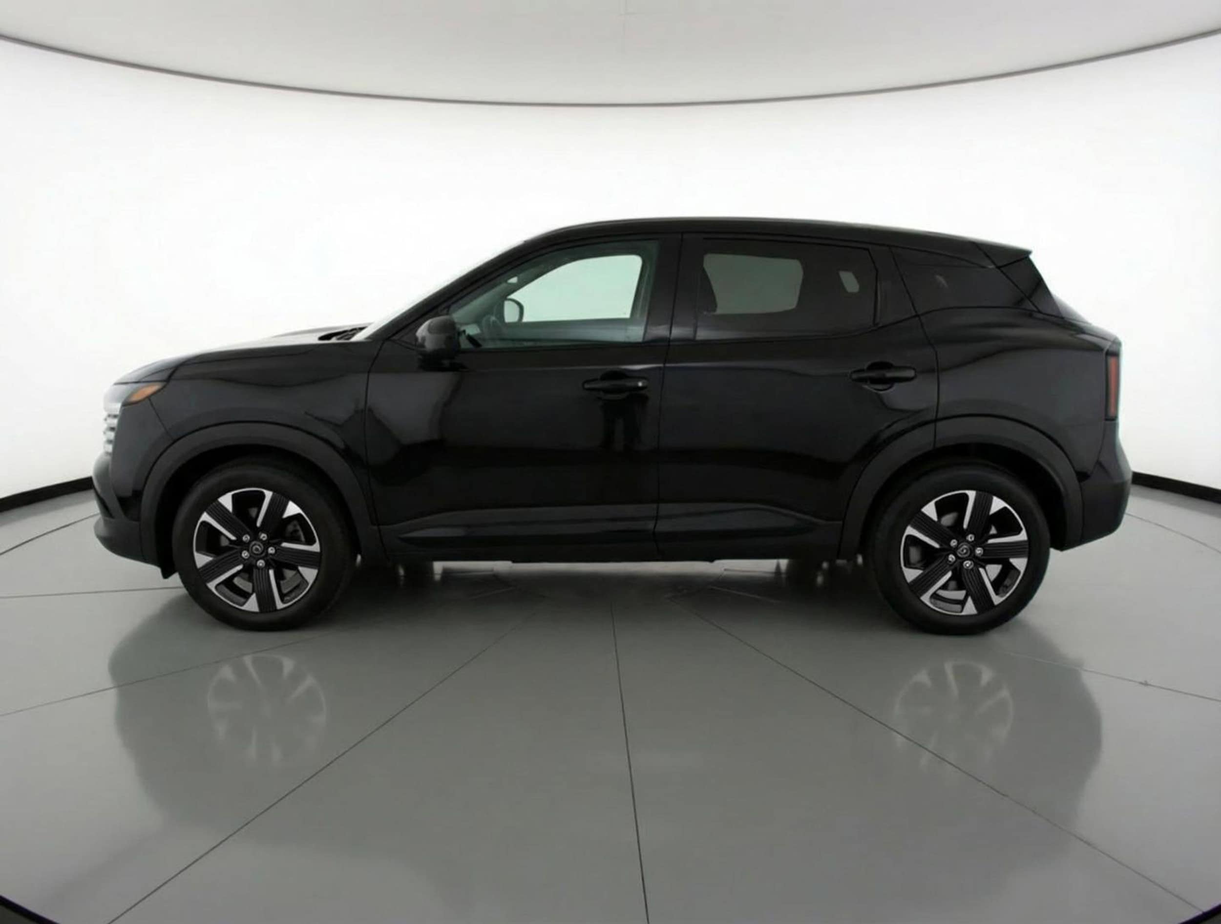 Thumbnail: 2025 Nissan Kicks - 5