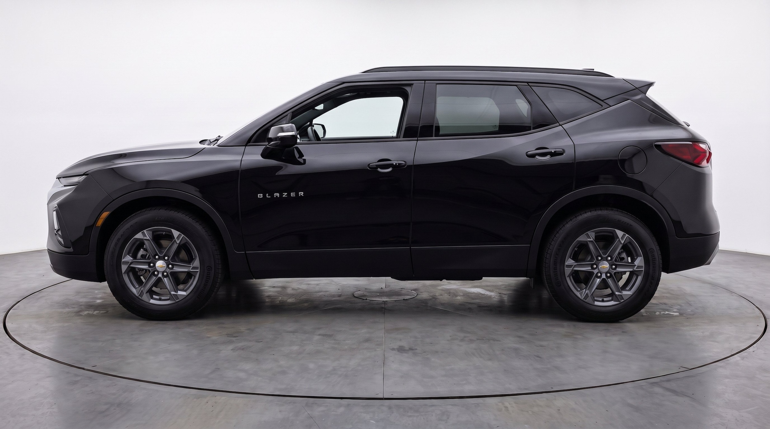Thumbnail: 2026 Chevrolet Blazer - 5