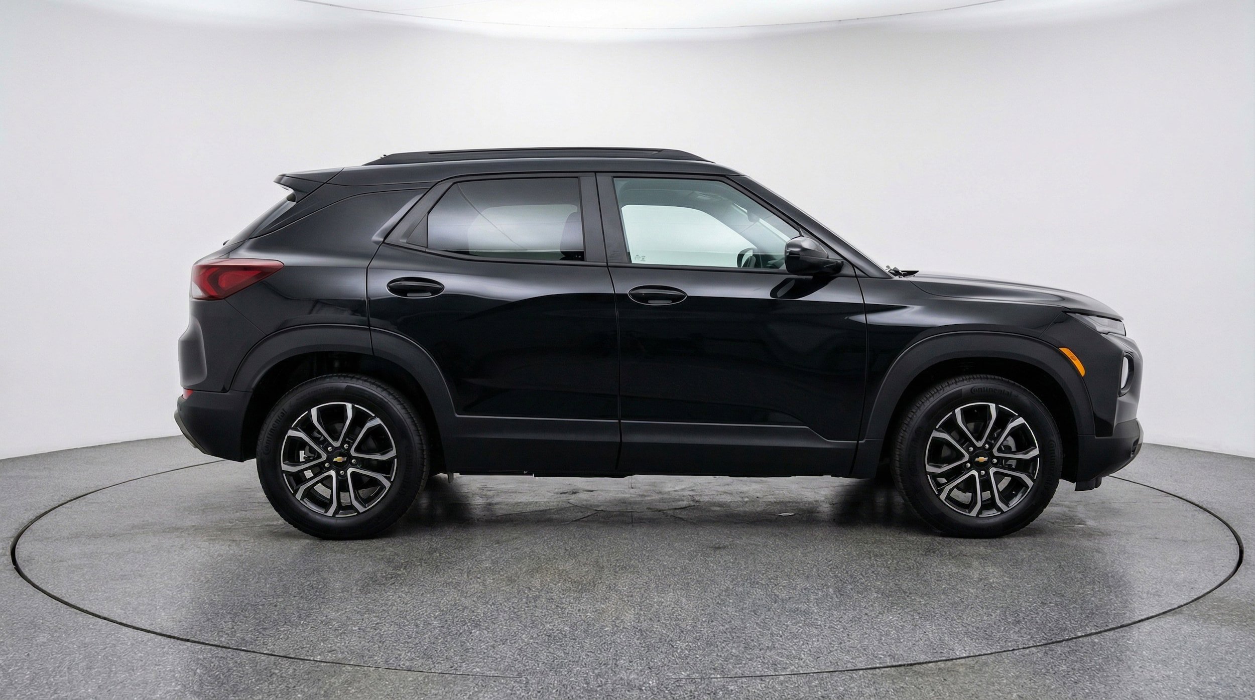 Thumbnail: 2025 Chevrolet TrailBlazer - 8