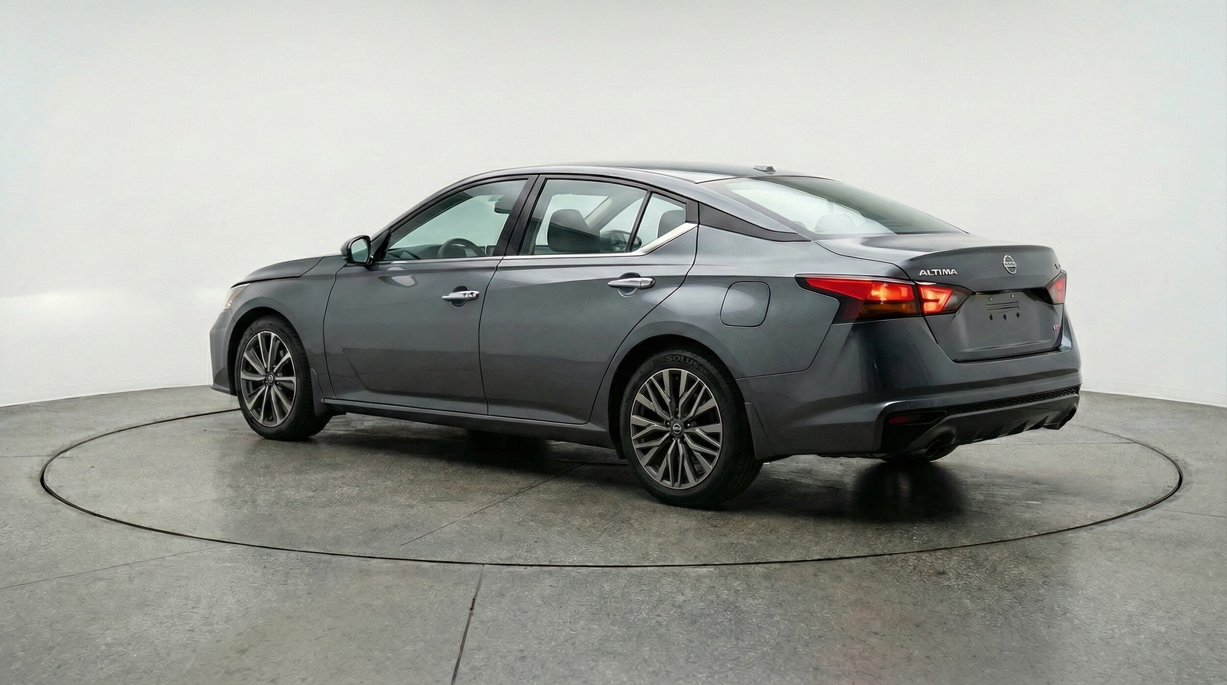 Thumbnail: 2025 Nissan Altima - 5