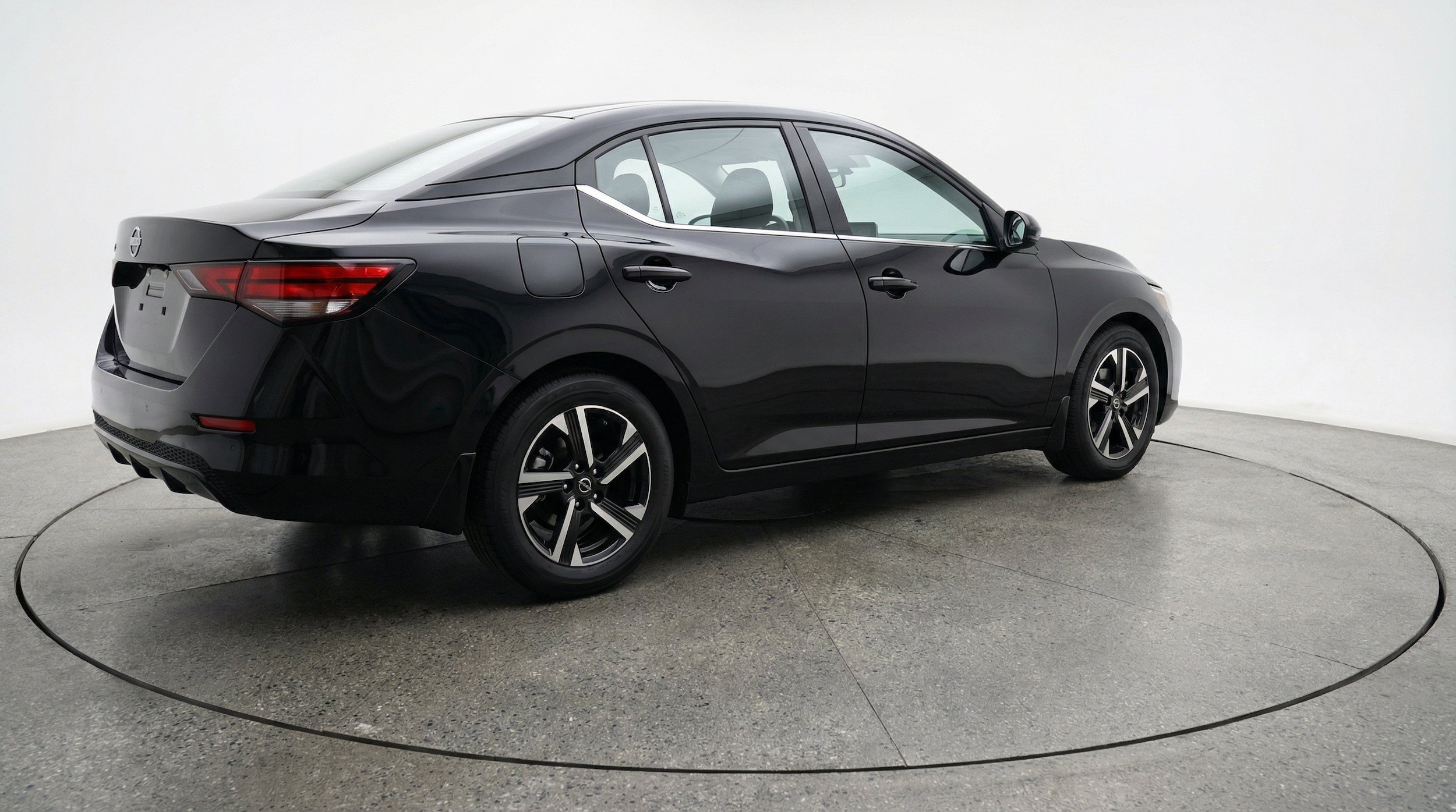 Thumbnail: 2025 Nissan Sentra - 9