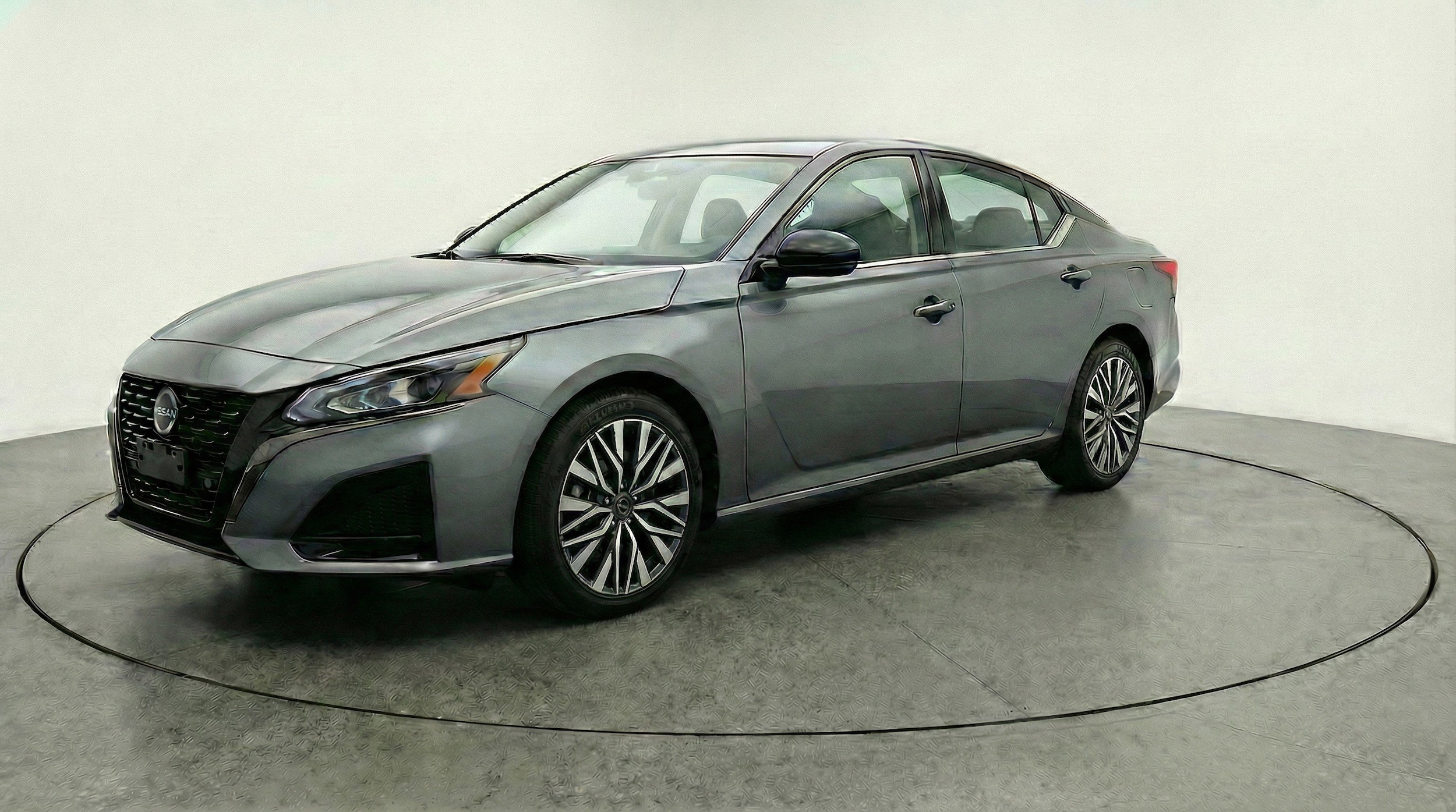 Thumbnail: 2025 Nissan Altima - 3