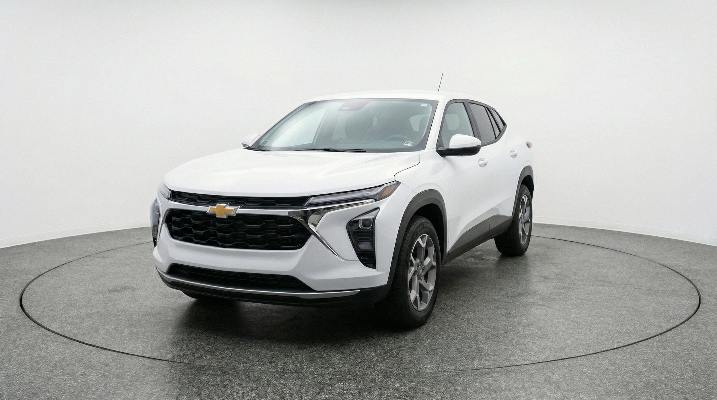 Thumbnail: 2025 Chevrolet Trax - 2