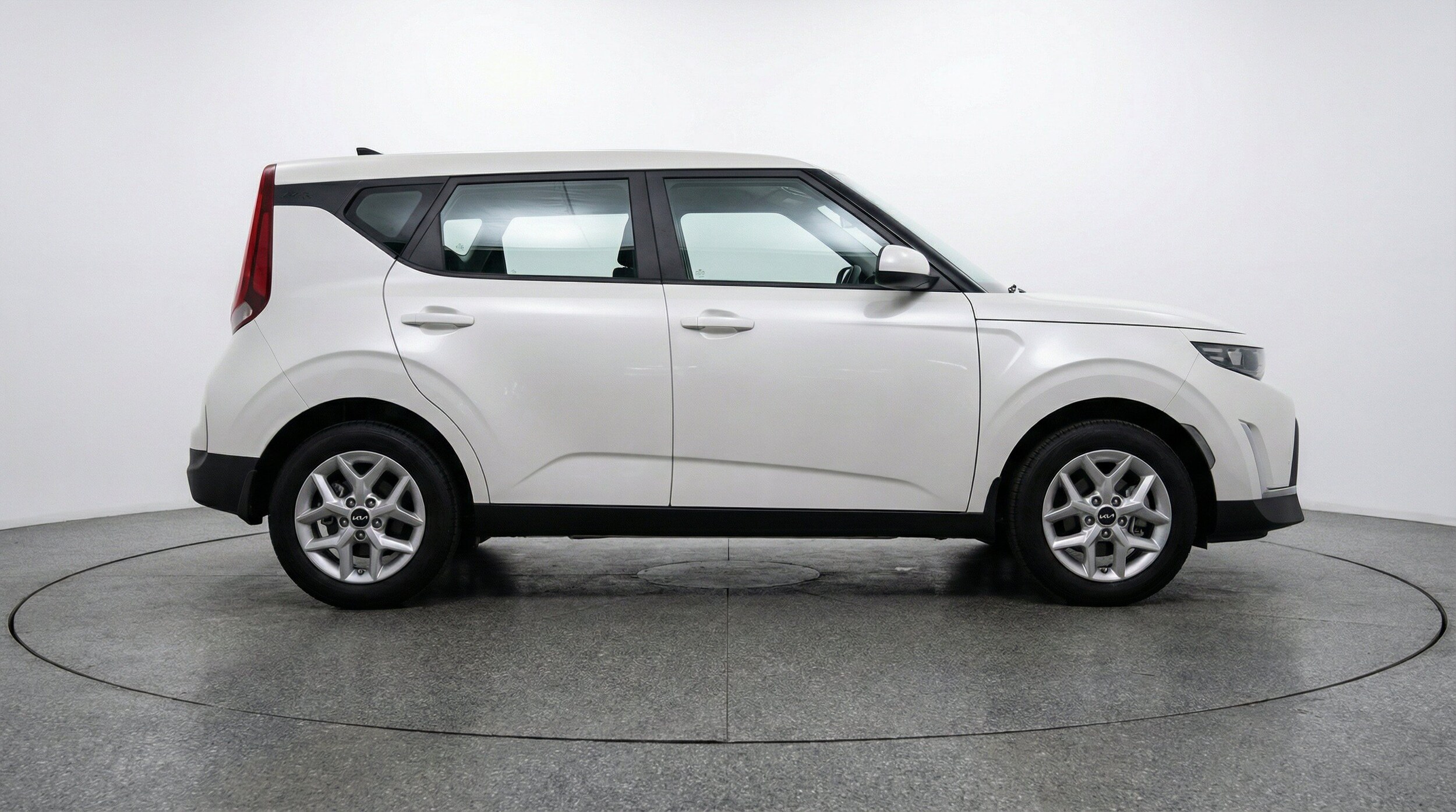 Thumbnail: 2025 Kia Soul - 10