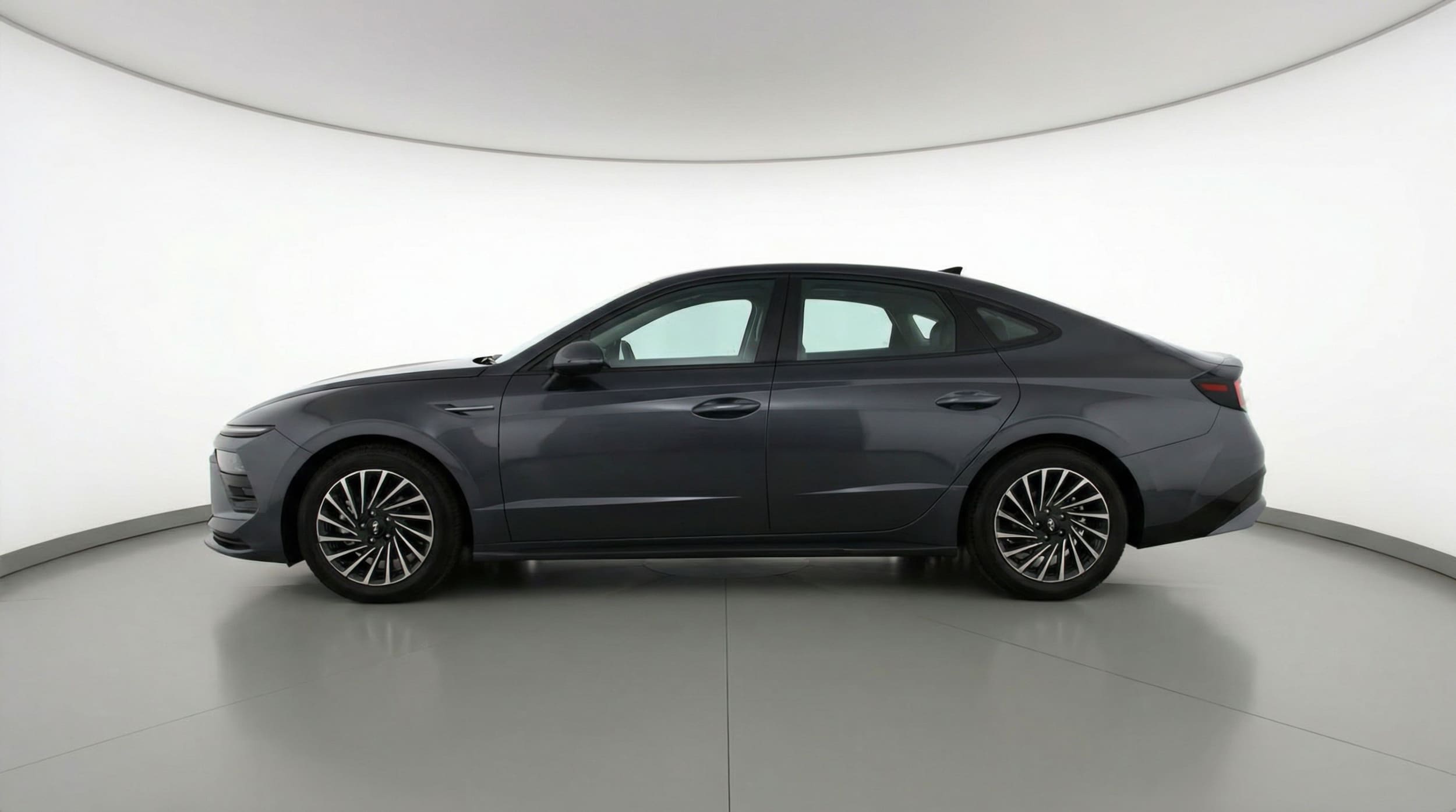 Thumbnail: 2025 Hyundai Sonata - 4