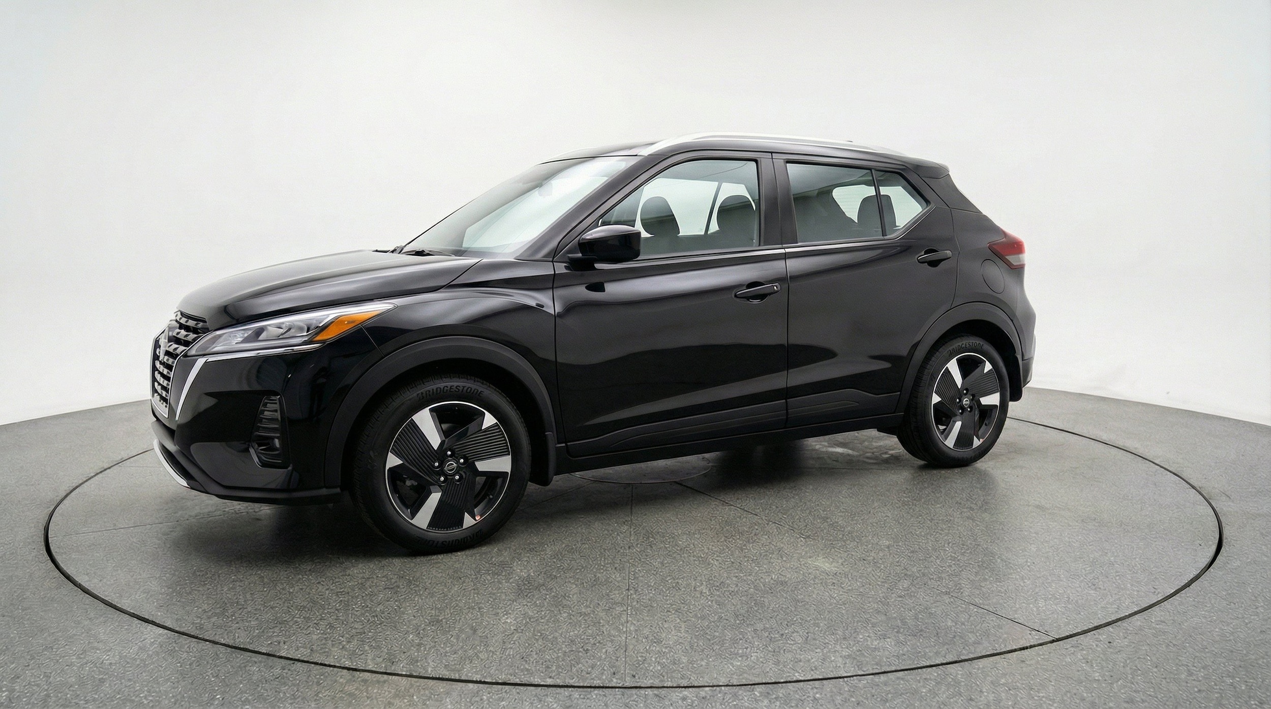 Thumbnail: 2026 Nissan Kicks - 3
