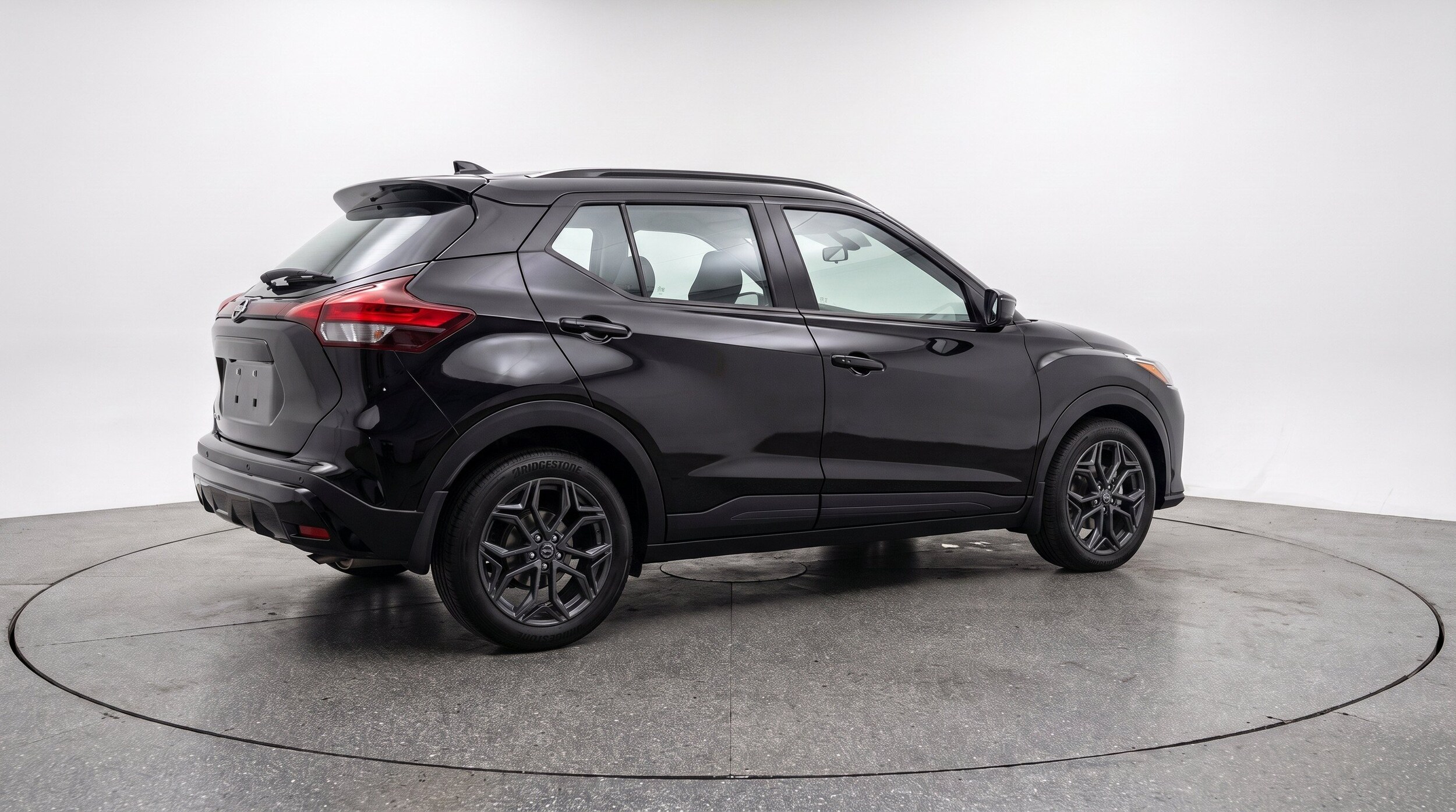 Thumbnail: 2026 Nissan Kicks - 9