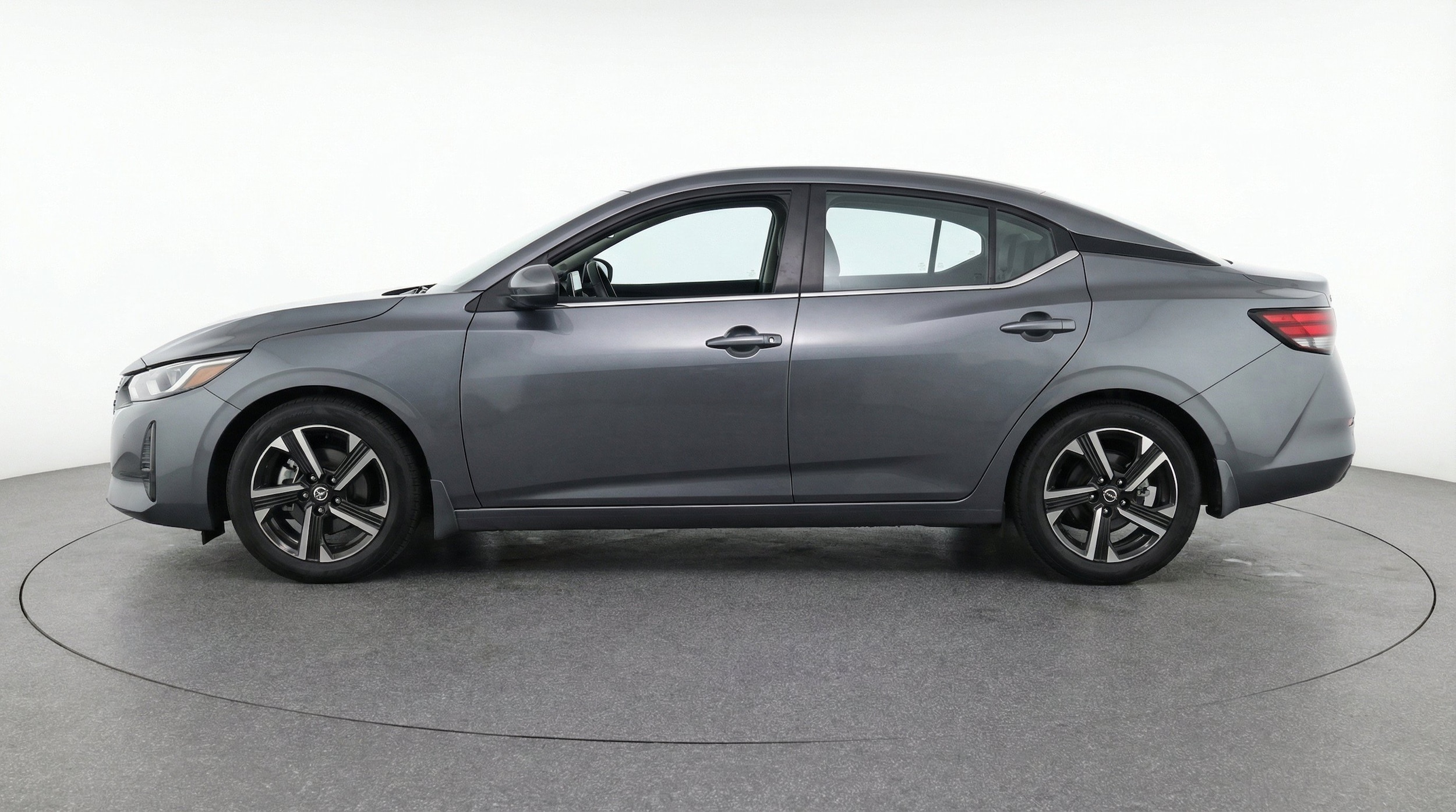 Thumbnail: 2025 Nissan Sentra - 5
