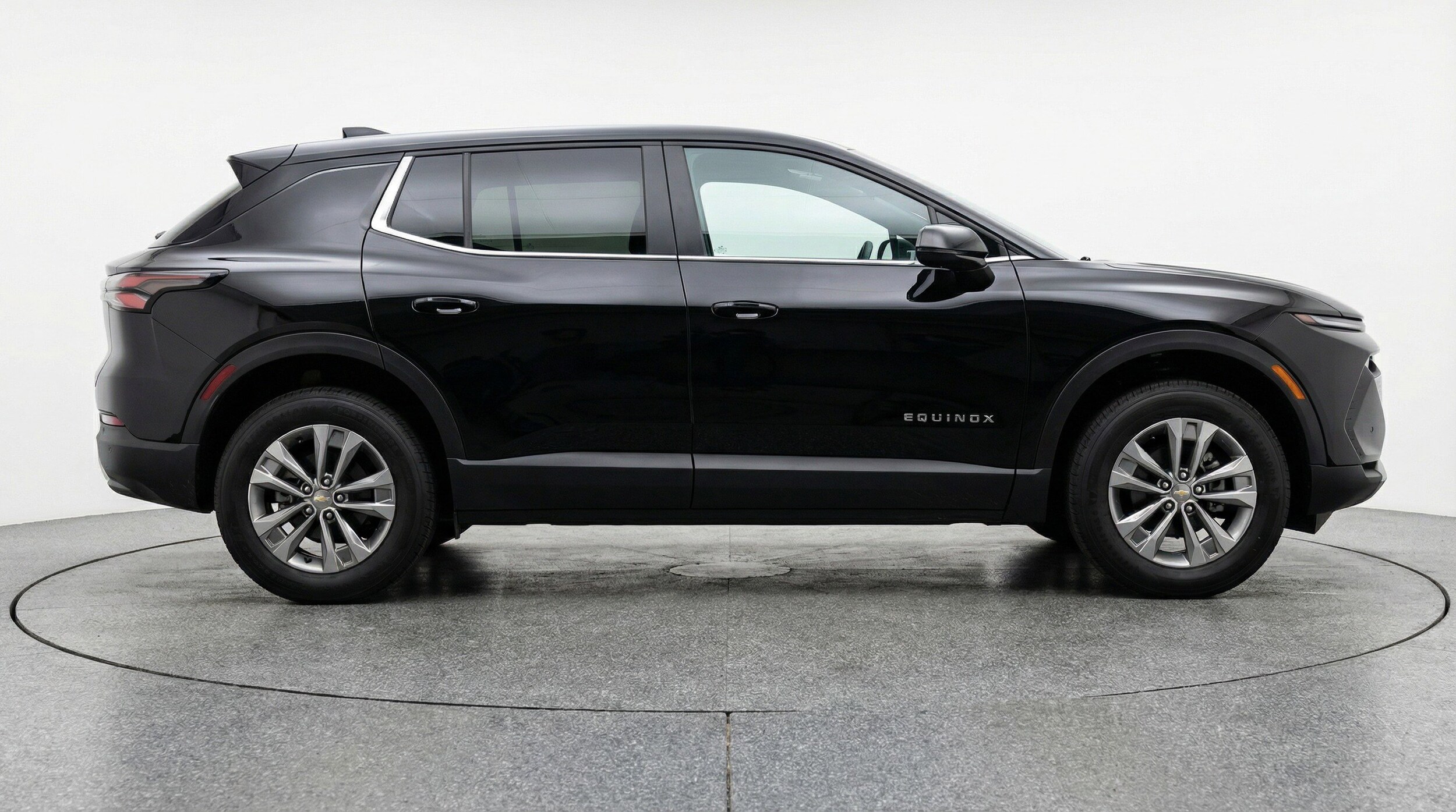Thumbnail: 2025 Chevrolet Equinox - 11