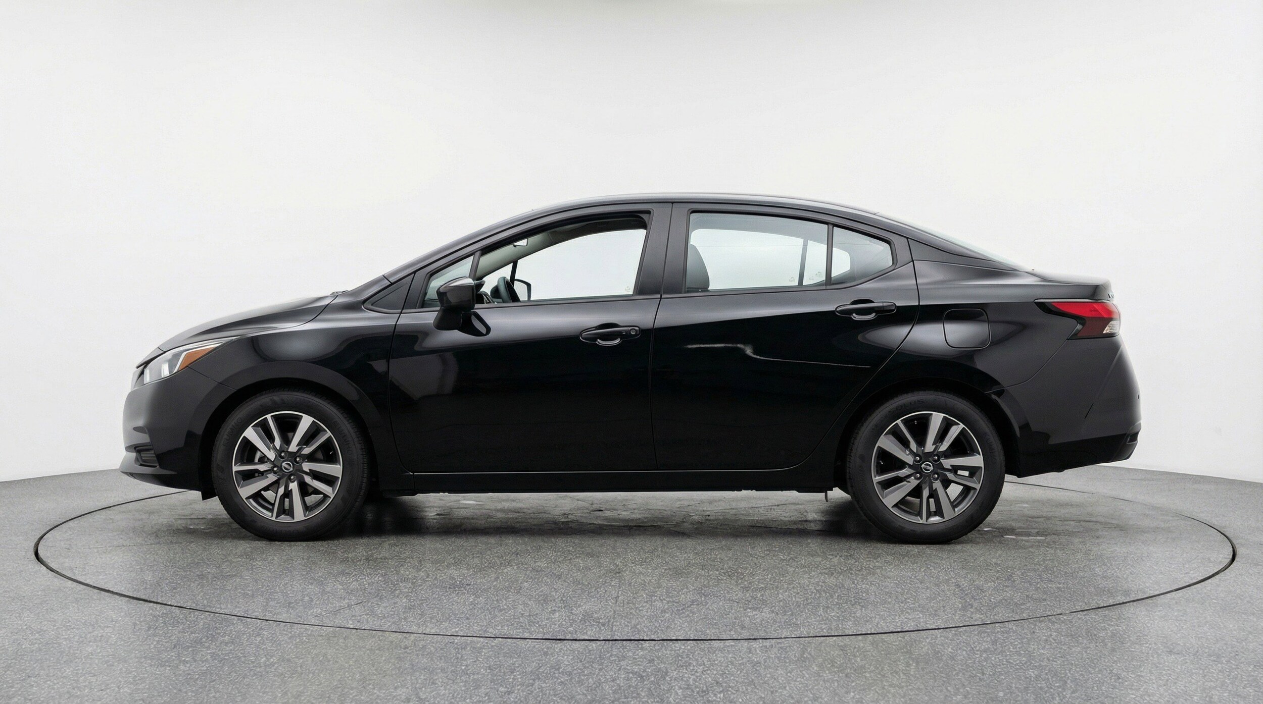 Thumbnail: 2025 Nissan Versa - 5