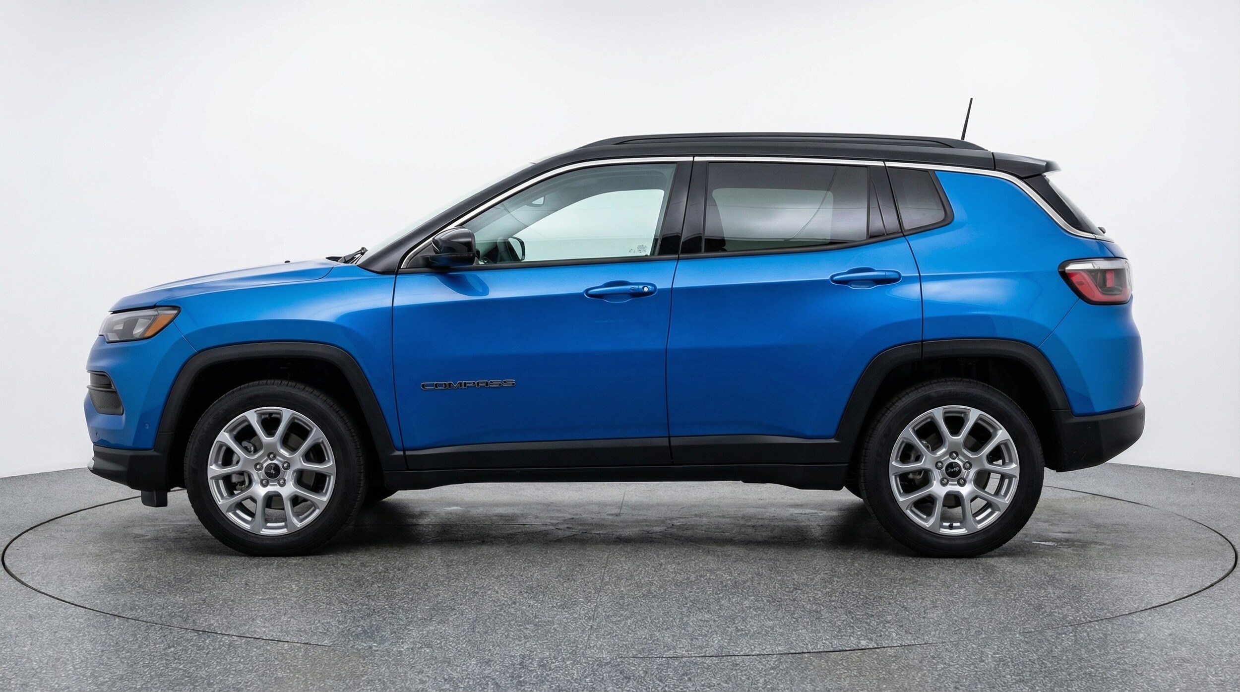 Thumbnail: 2025 Jeep Compass - 4
