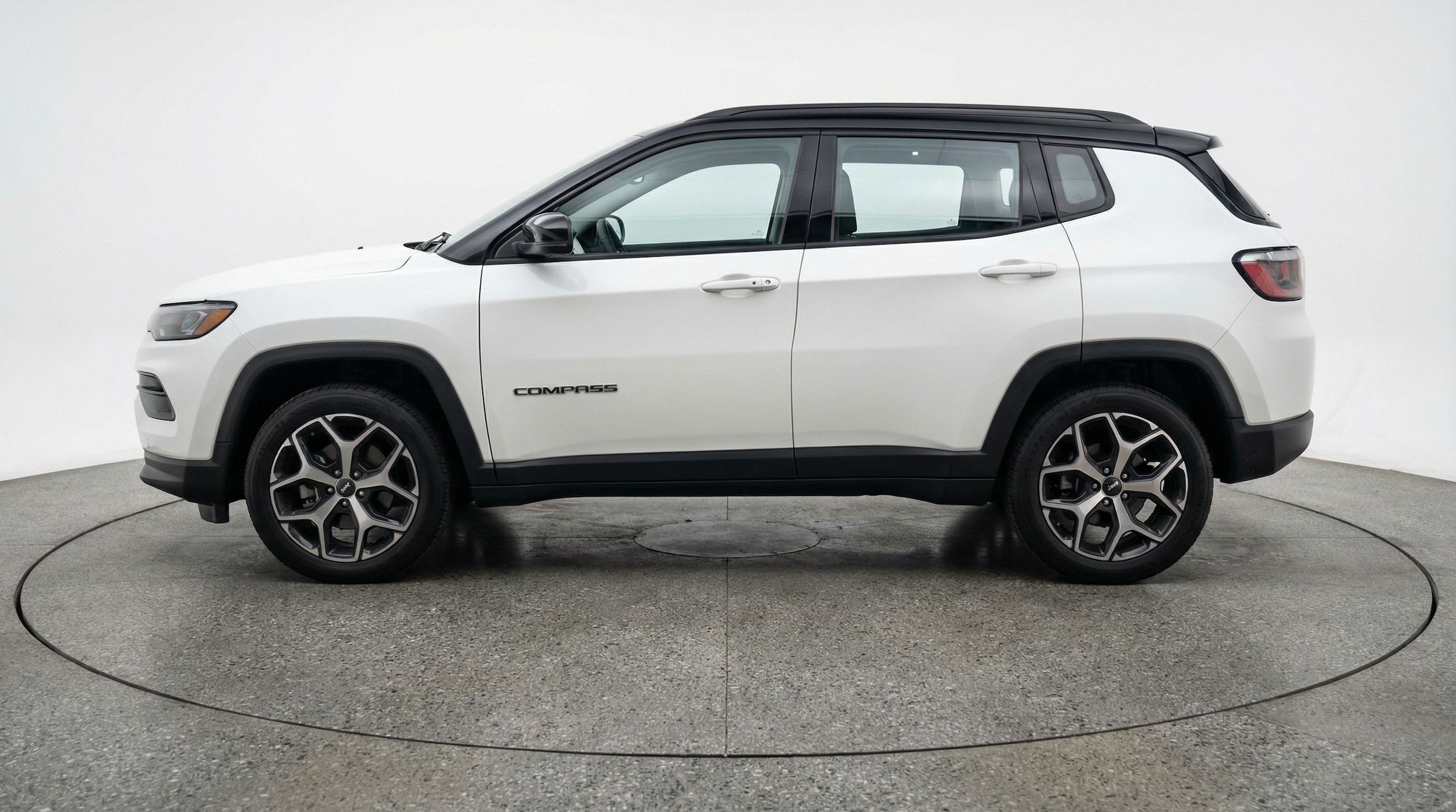 Thumbnail: 2025 Jeep Compass - 4