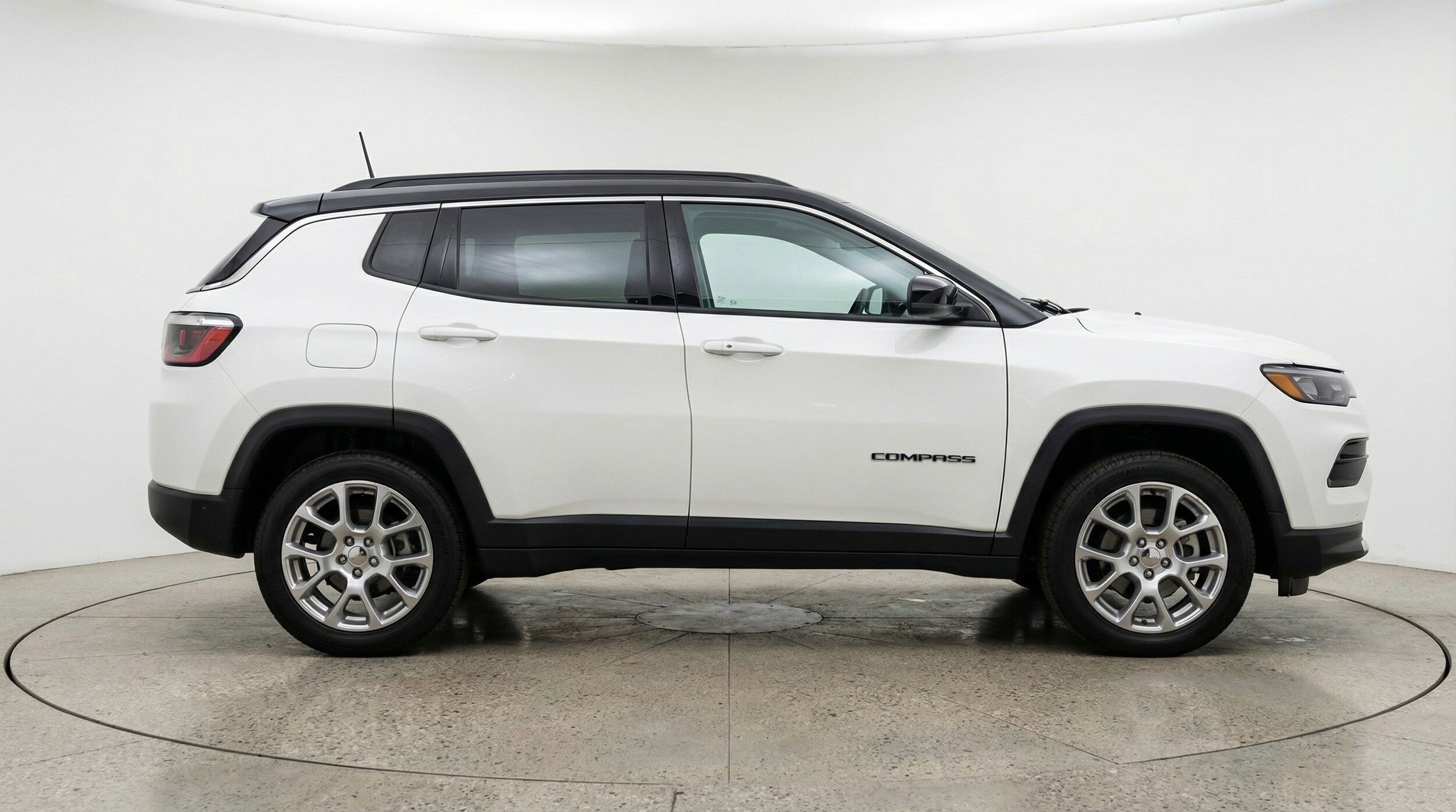 Thumbnail: 2025 Jeep Compass - 11