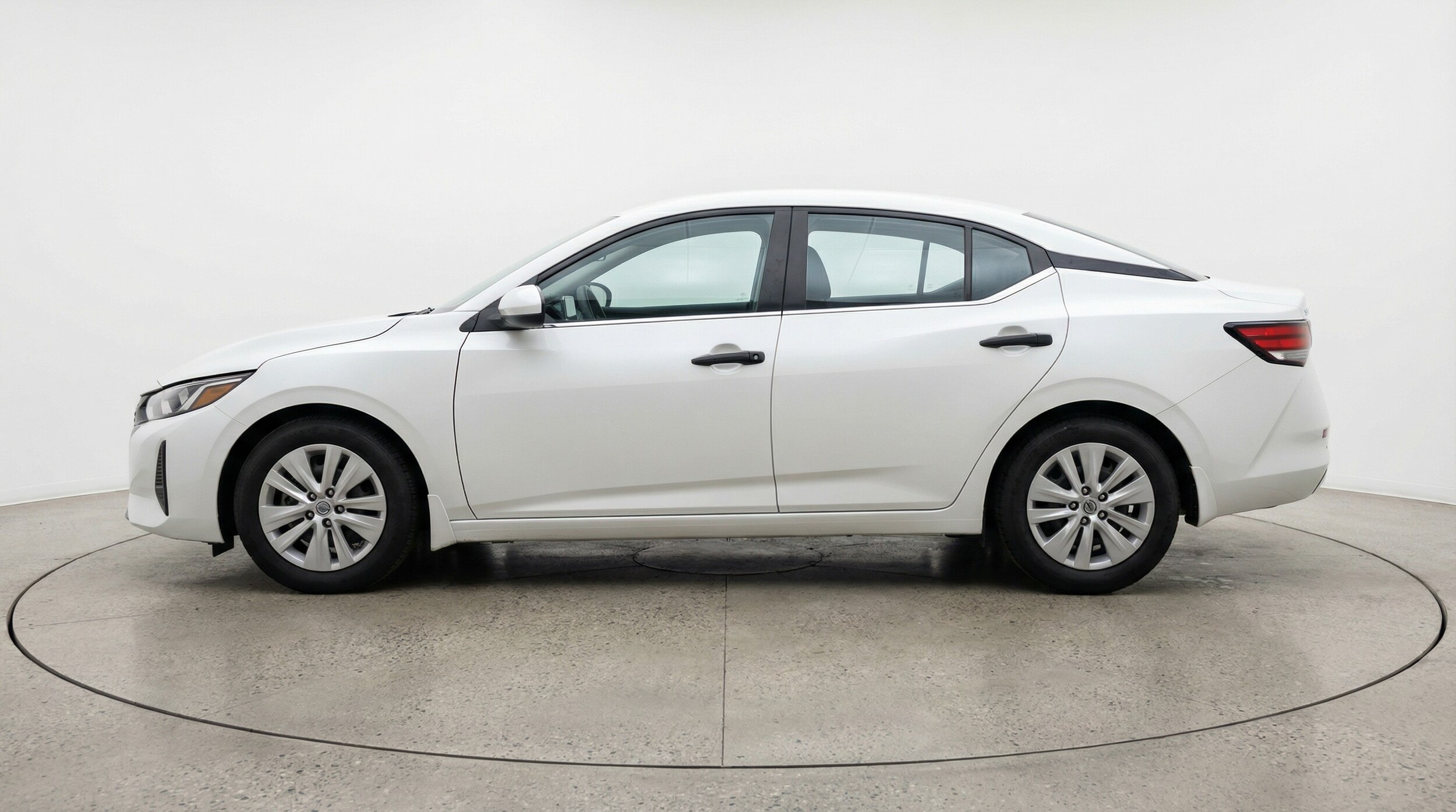 Thumbnail: 2025 Nissan Sentra - 4