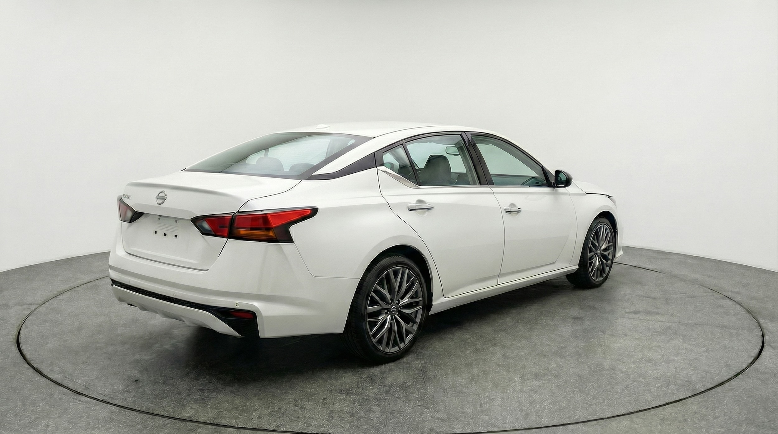 Thumbnail: 2025 Nissan Altima - 7