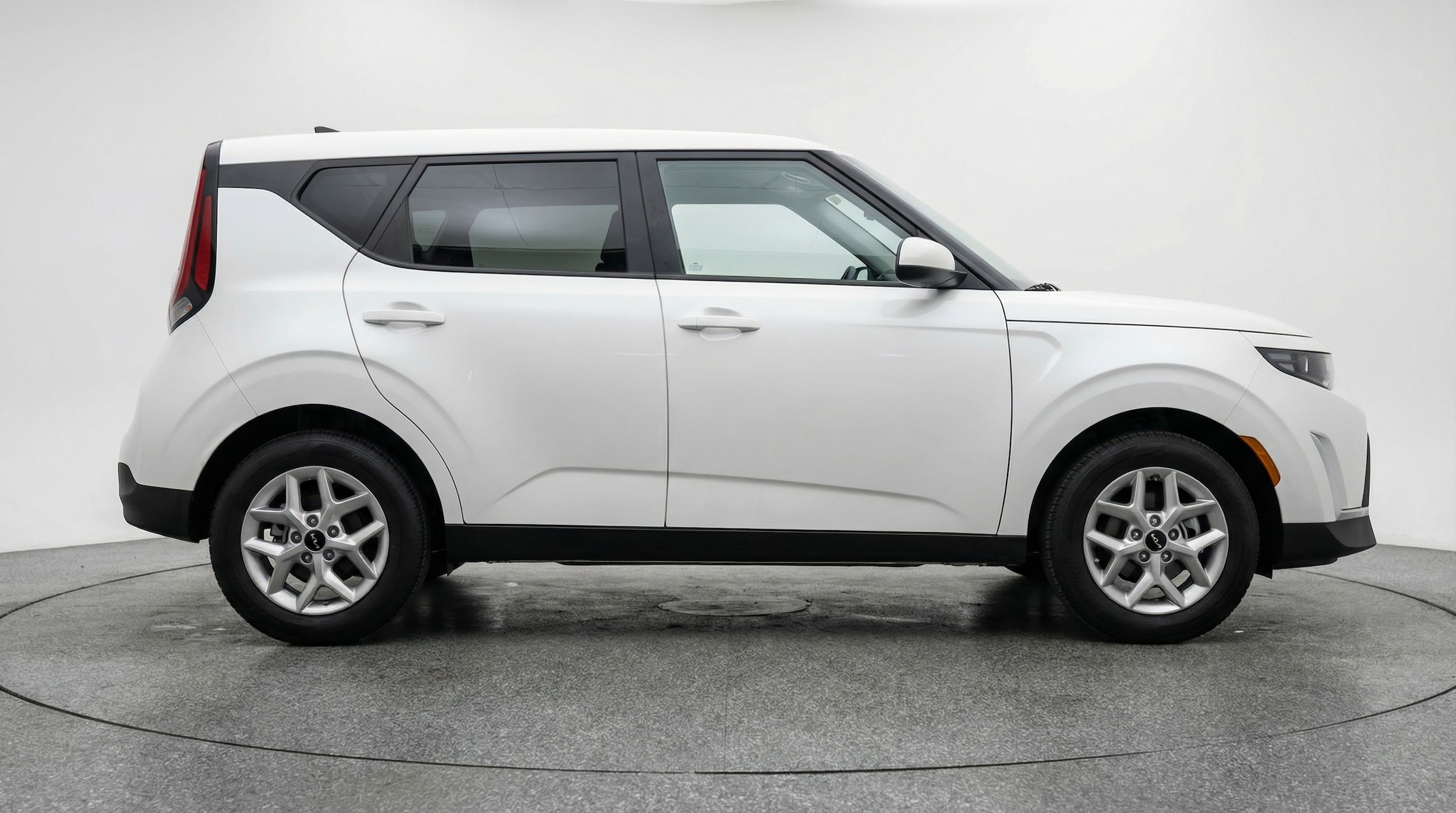 Thumbnail: 2025 Kia Soul - 8