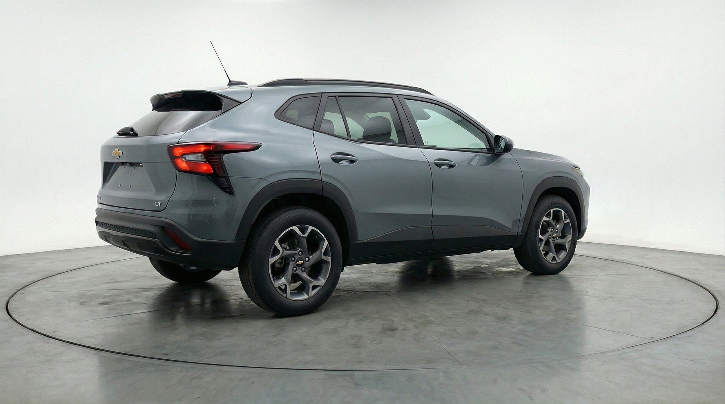 Thumbnail: 2025 Chevrolet Trax - 9