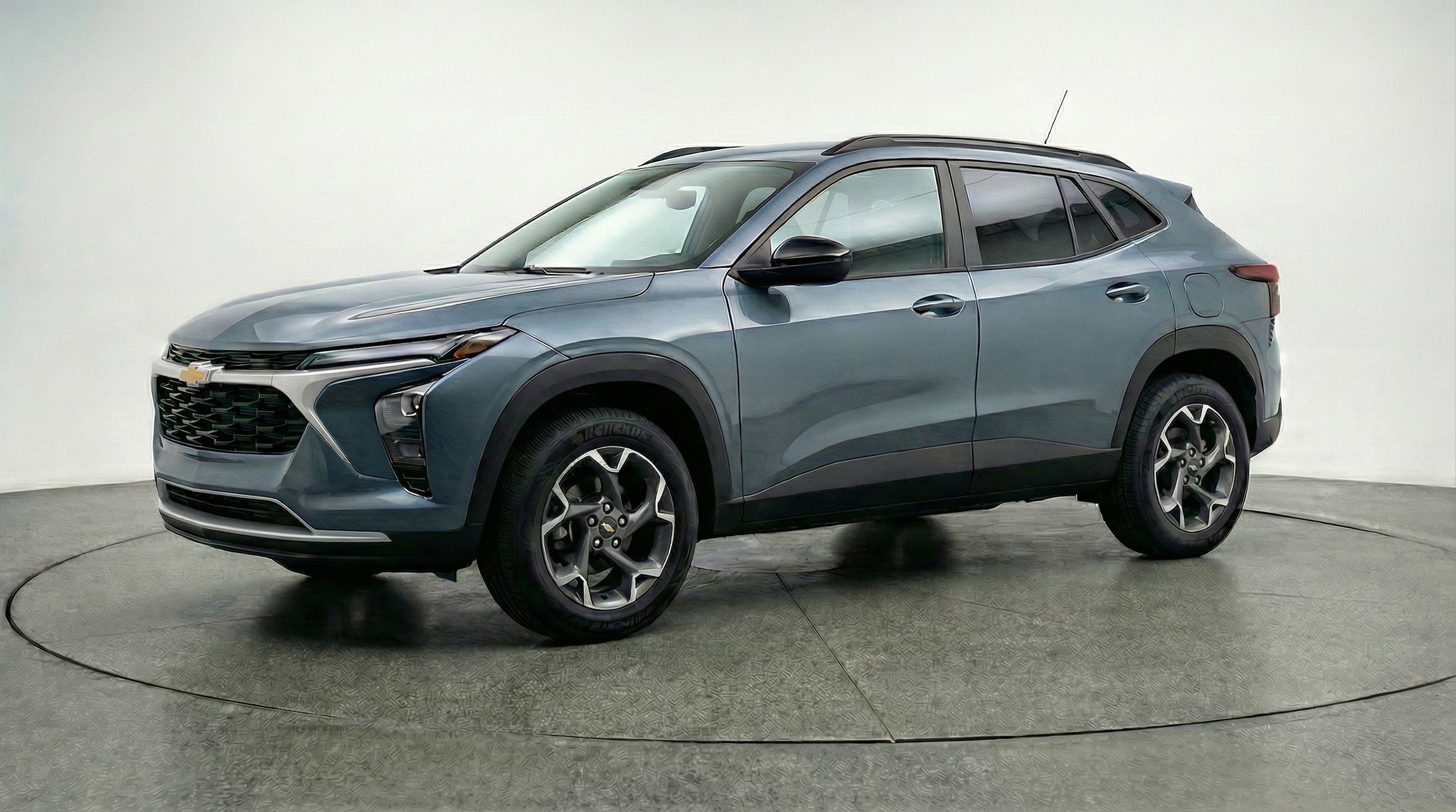 Thumbnail: 2025 Chevrolet Trax - 3