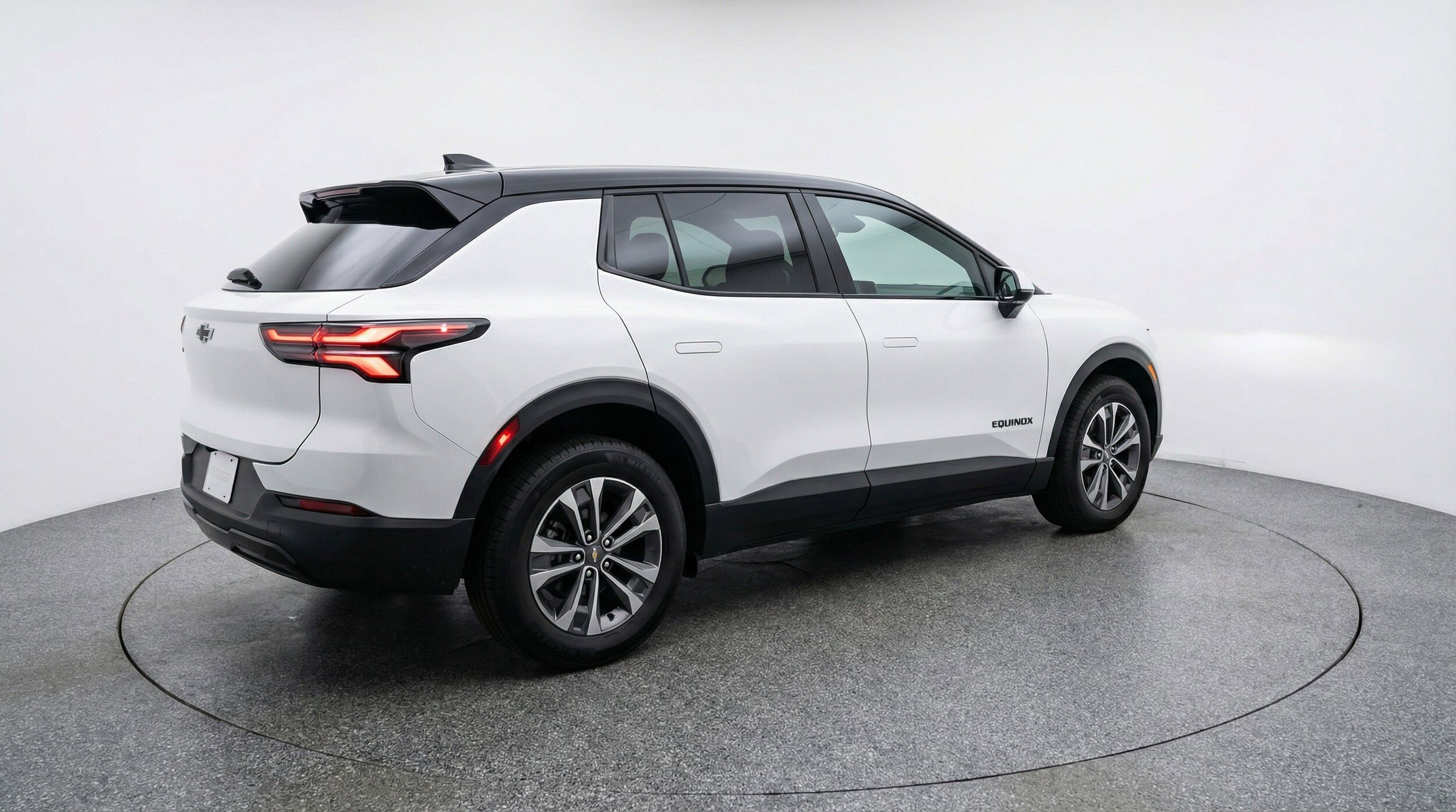 Thumbnail: 2025 Chevrolet Equinox - 9