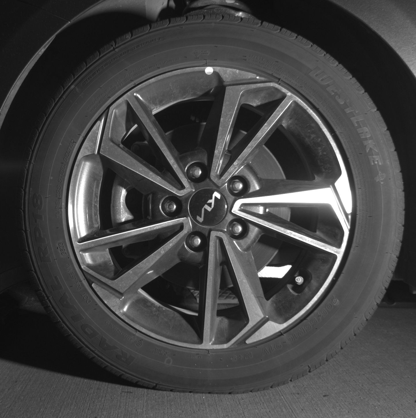 Thumbnail: 2023 Kia Forte - 9