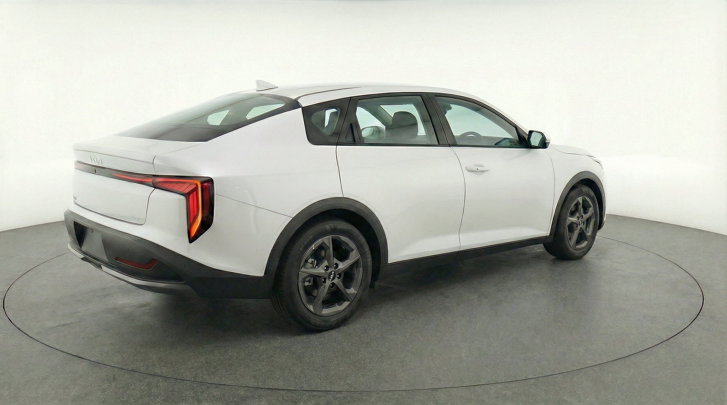 Thumbnail: 2025 Kia K4 - 9