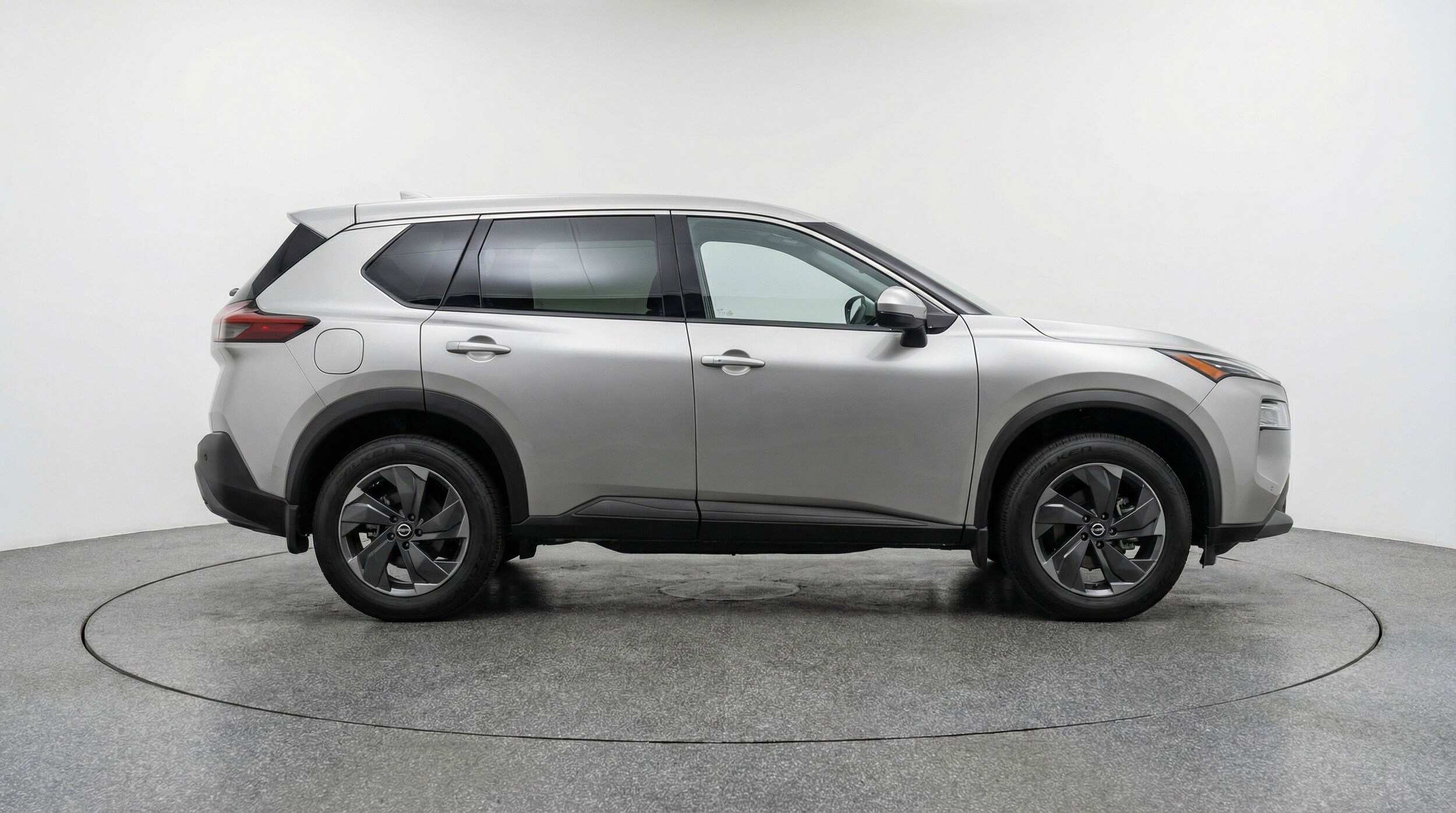 Thumbnail: 2025 Nissan Rogue - 11