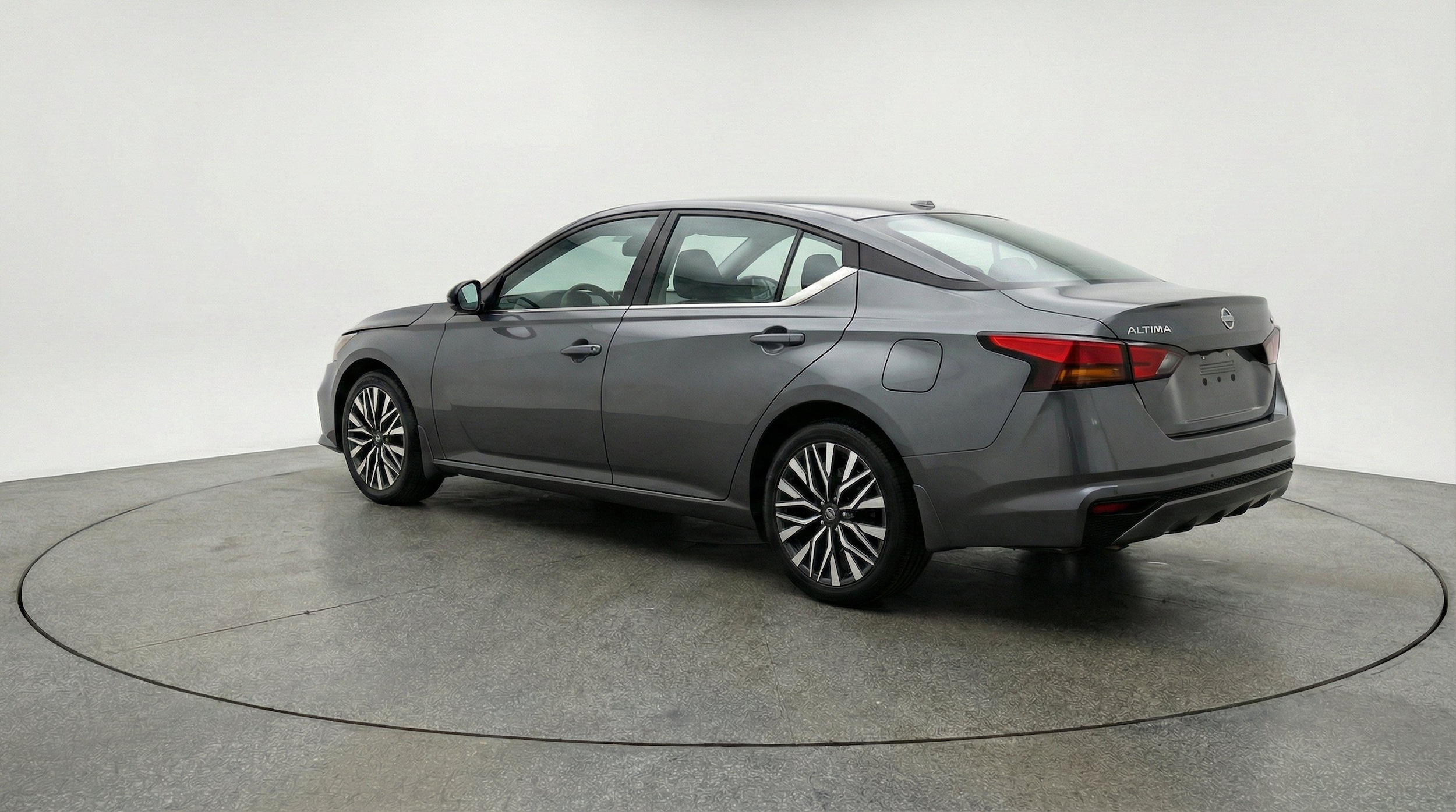 Thumbnail: 2025 Nissan Altima - 6