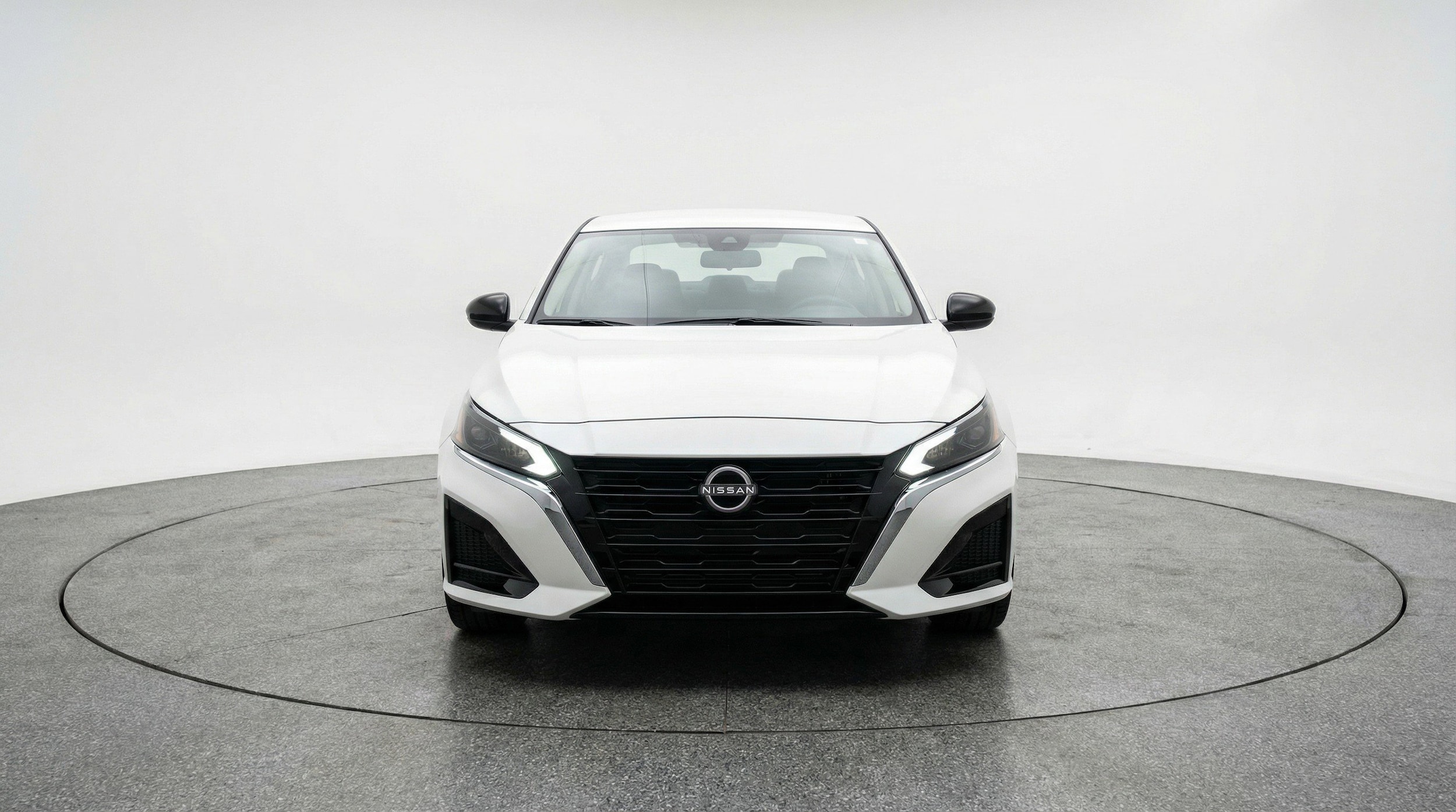 Thumbnail: 2025 Nissan Altima - 2