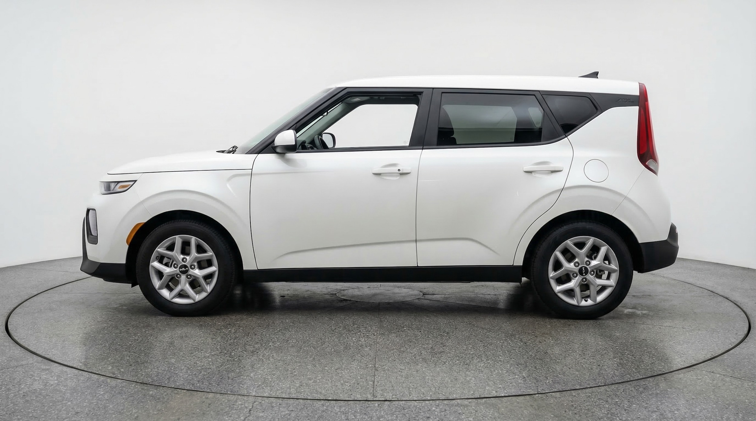 Thumbnail: 2025 Kia Soul - 4