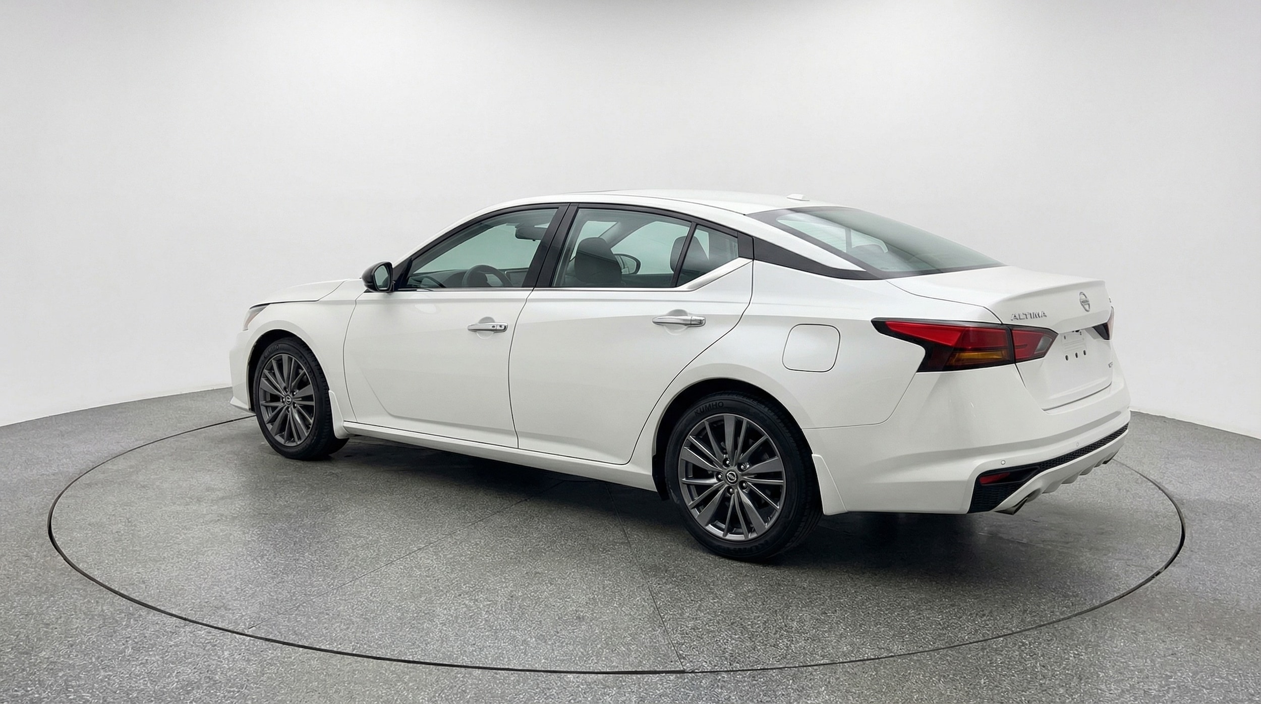 Thumbnail: 2025 Nissan Altima - 5