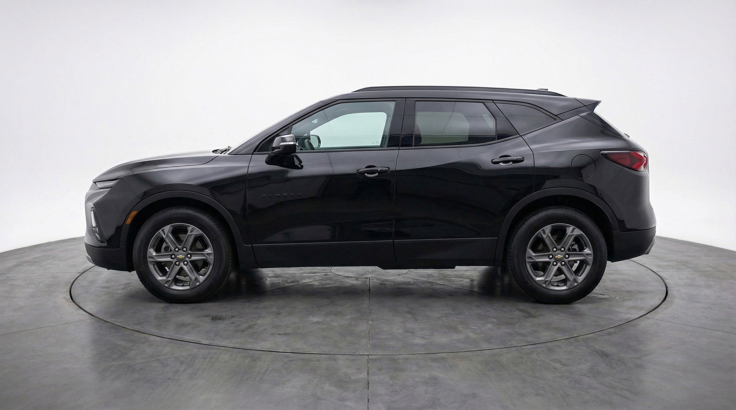 Thumbnail: 2025 Chevrolet Blazer - 5