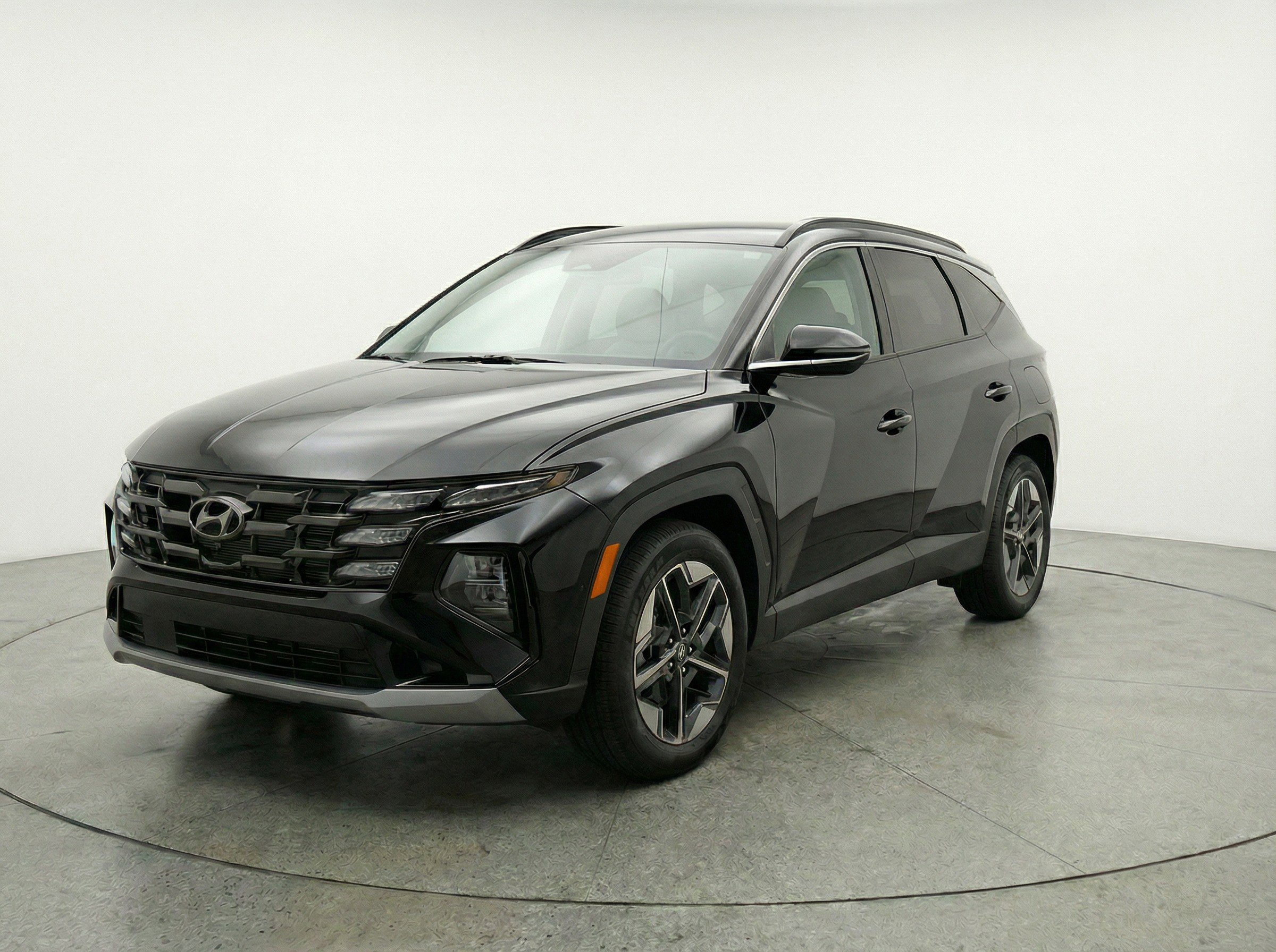 Thumbnail: 2025 Hyundai Tucson - 3