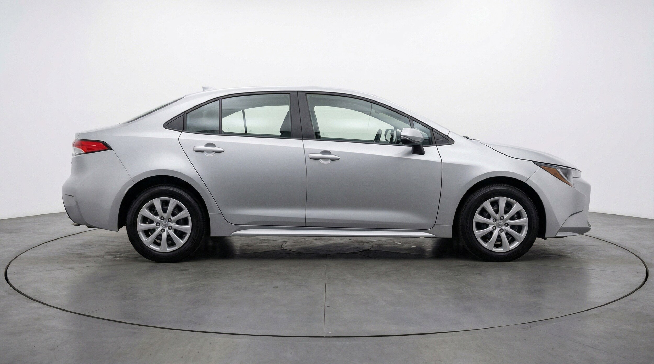 Thumbnail: 2025 Toyota Corolla - 11