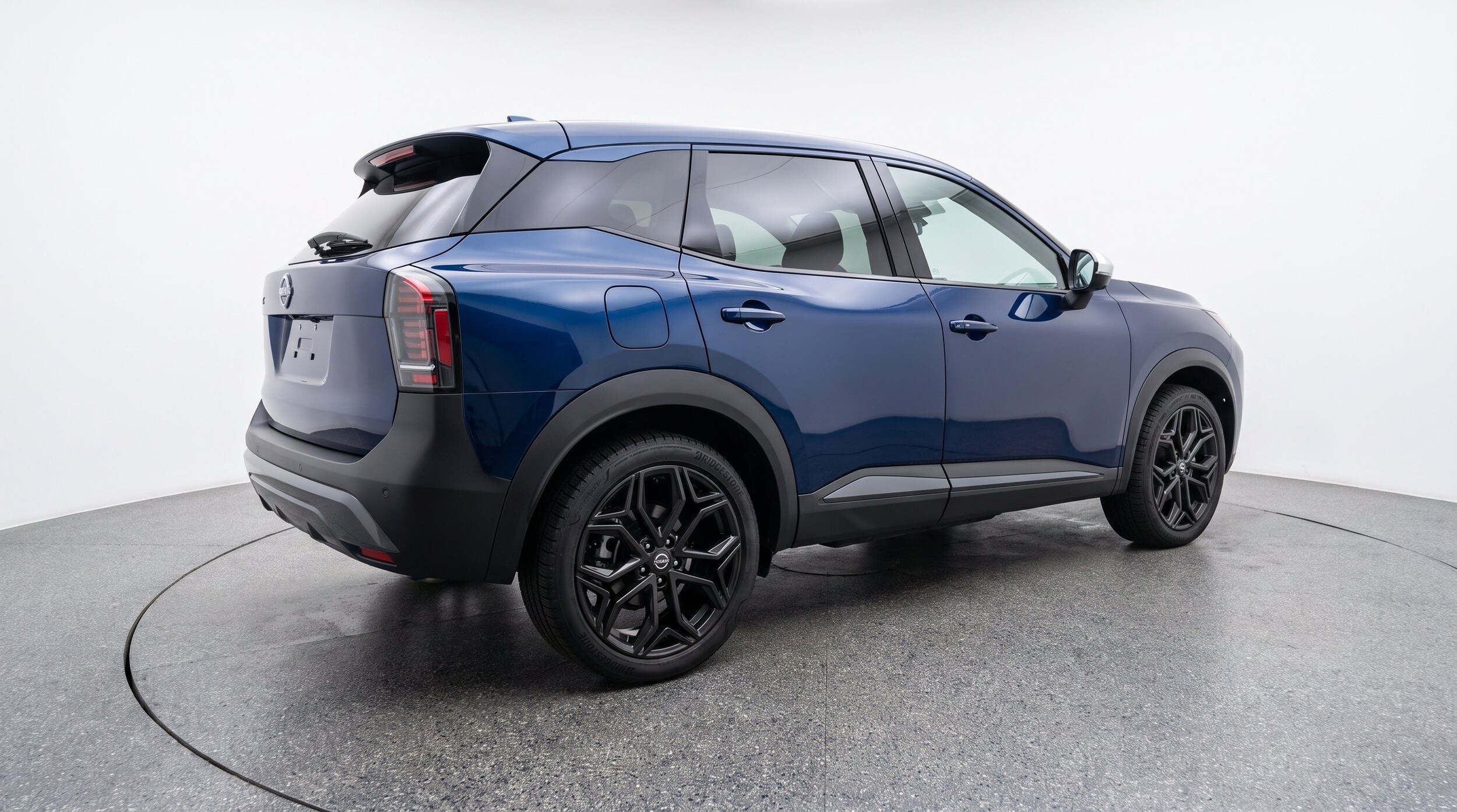 Thumbnail: 2026 Nissan Kicks - 9