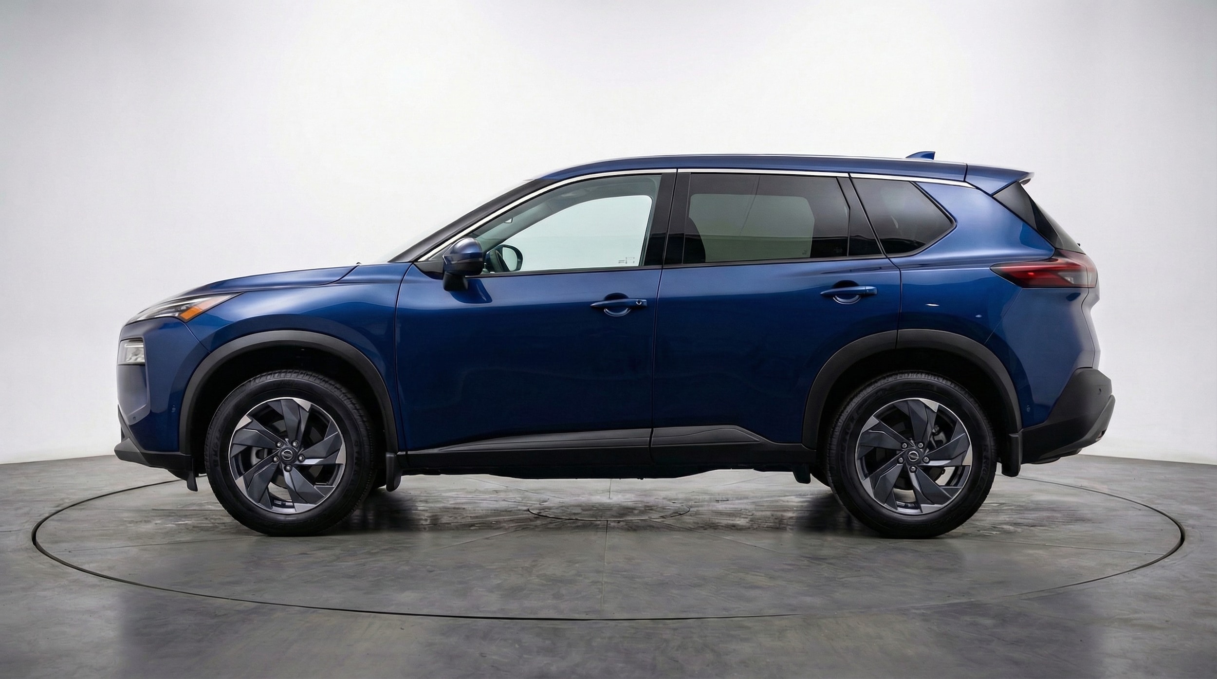 Thumbnail: 2025 Nissan Rogue - 4