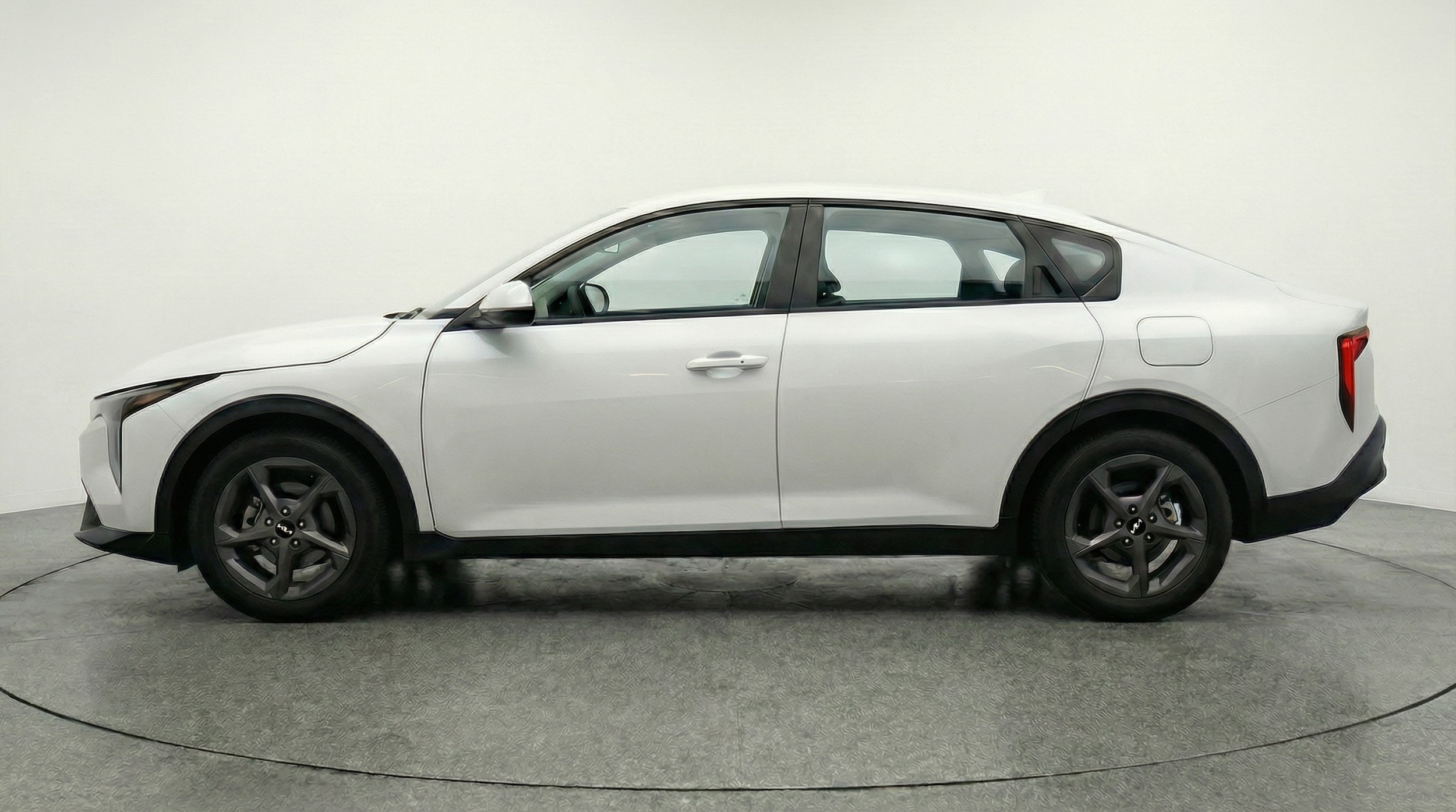 Thumbnail: 2025 Kia K4 - 4