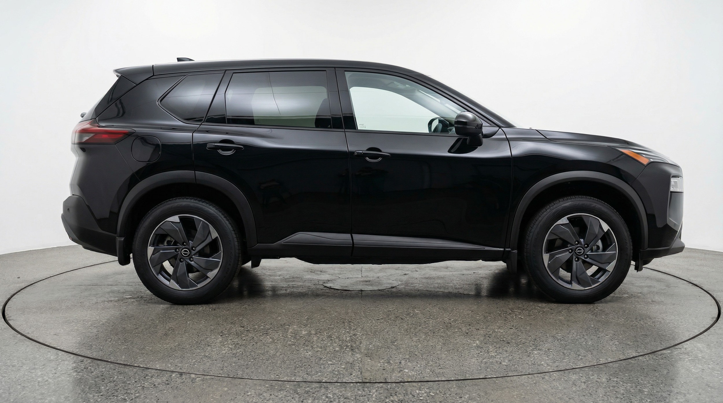 Thumbnail: 2025 Nissan Rogue - 8