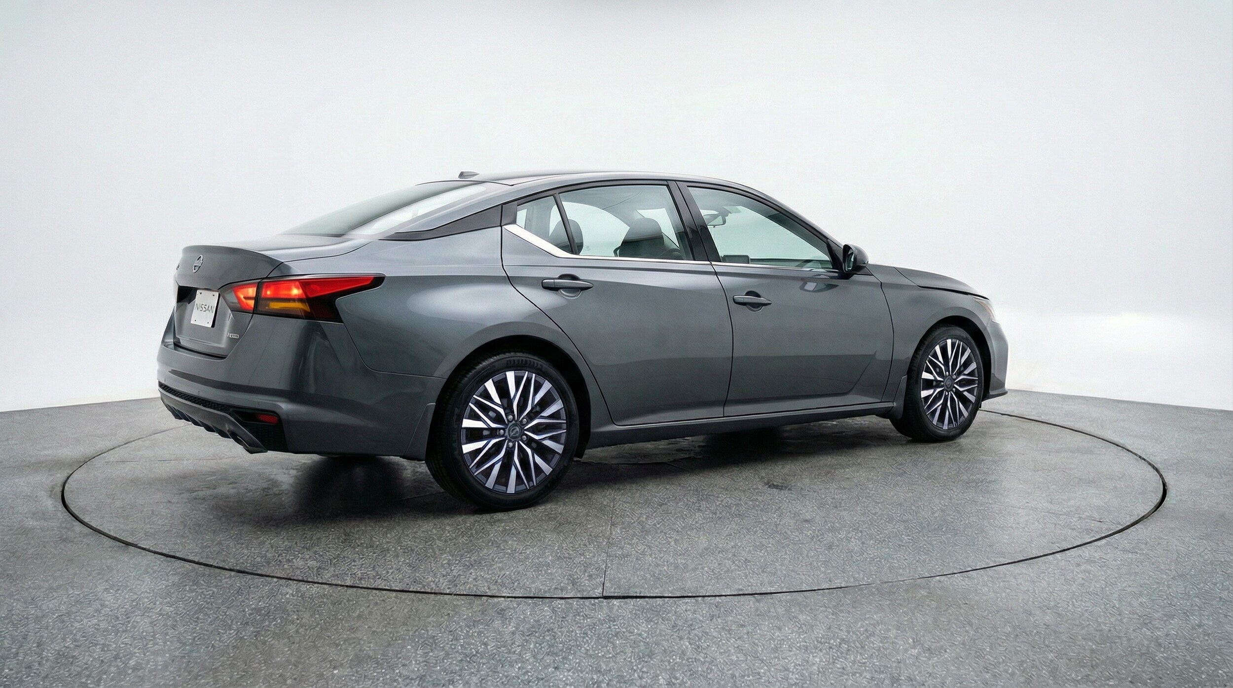 Thumbnail: 2025 Nissan Altima - 7