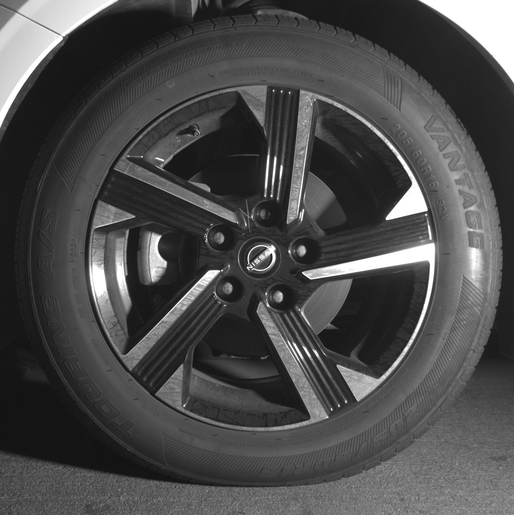 Thumbnail: 2025 Nissan Sentra - 9