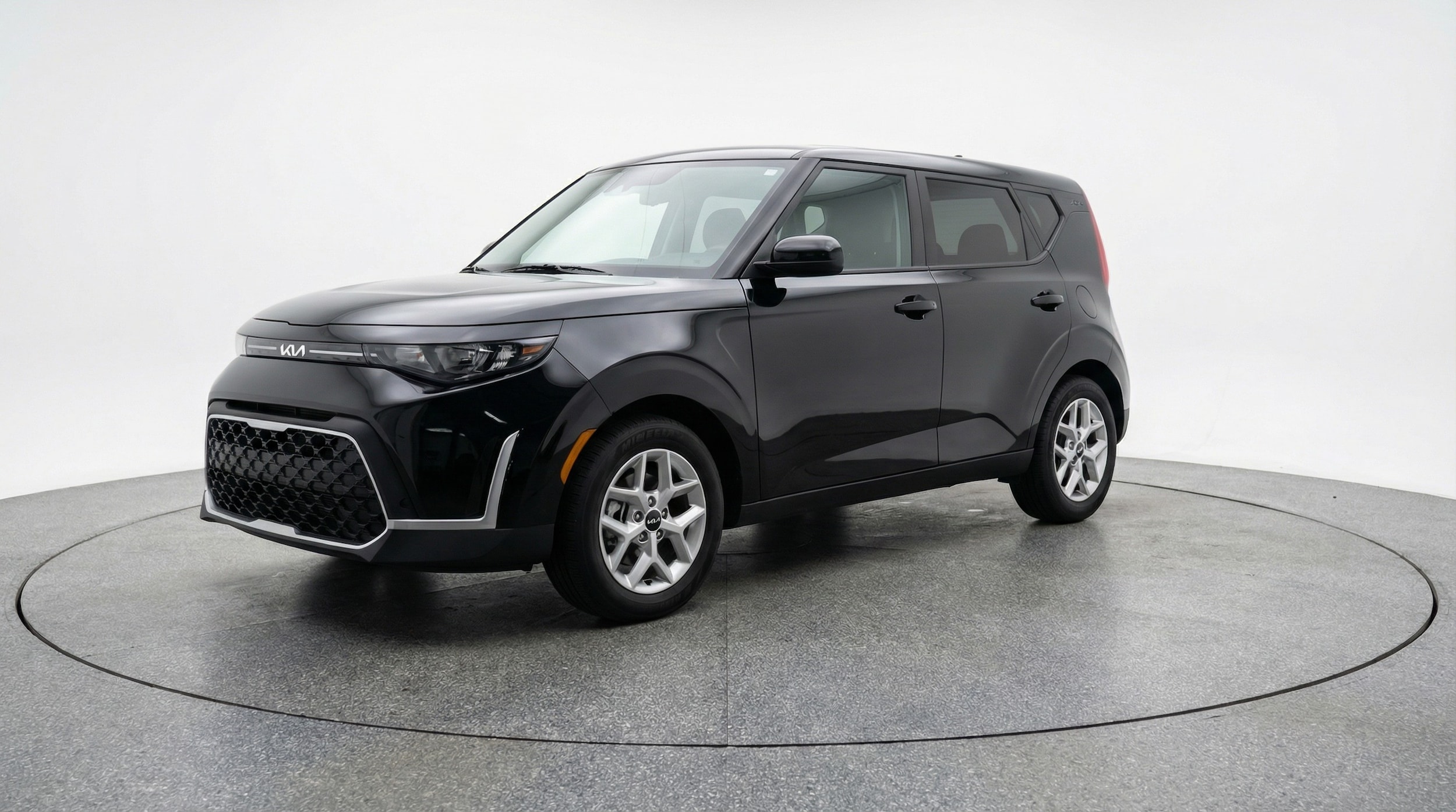 Thumbnail: 2025 Kia Soul - 3