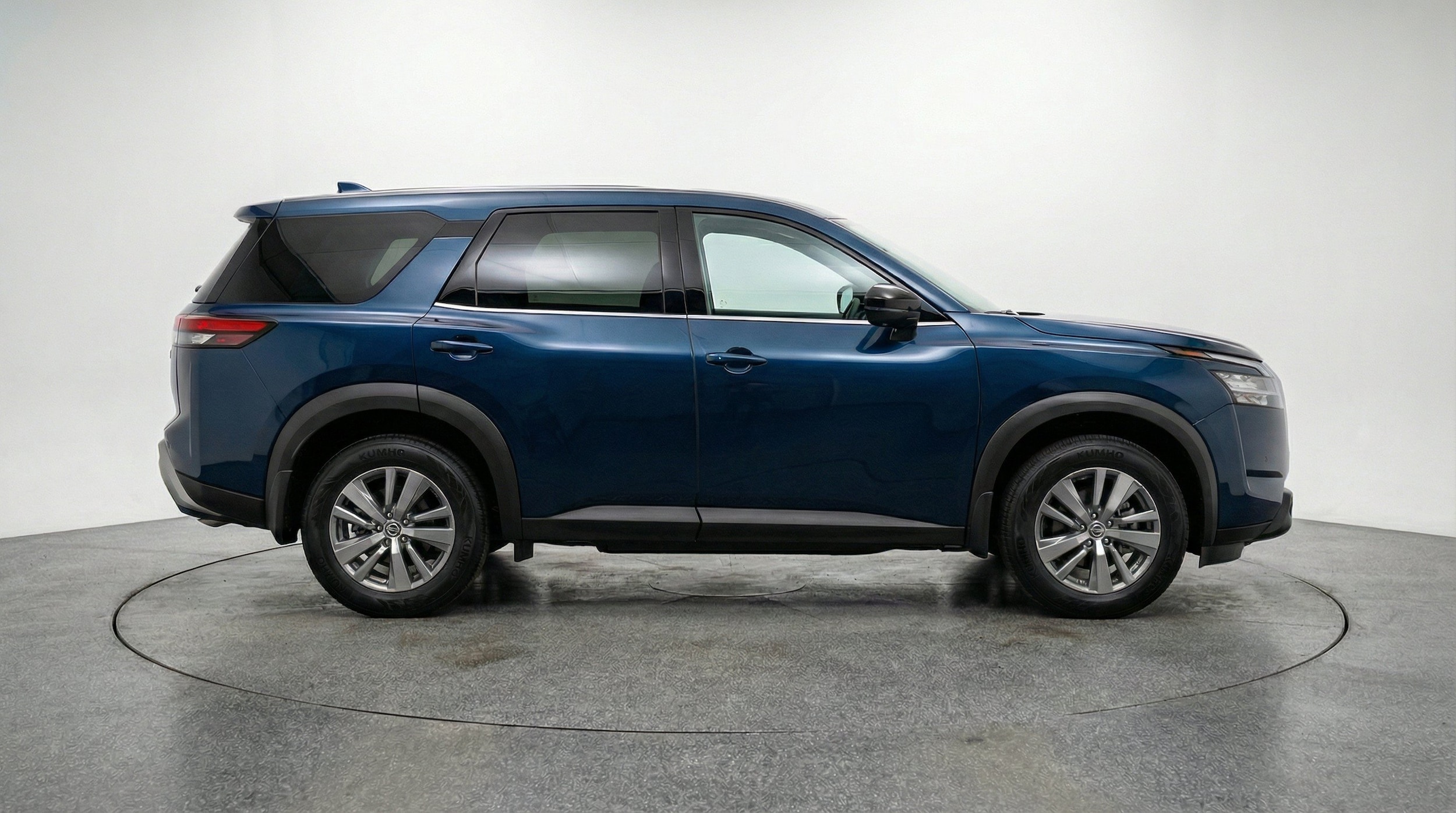 Thumbnail: 2025 Nissan Pathfinder - 11