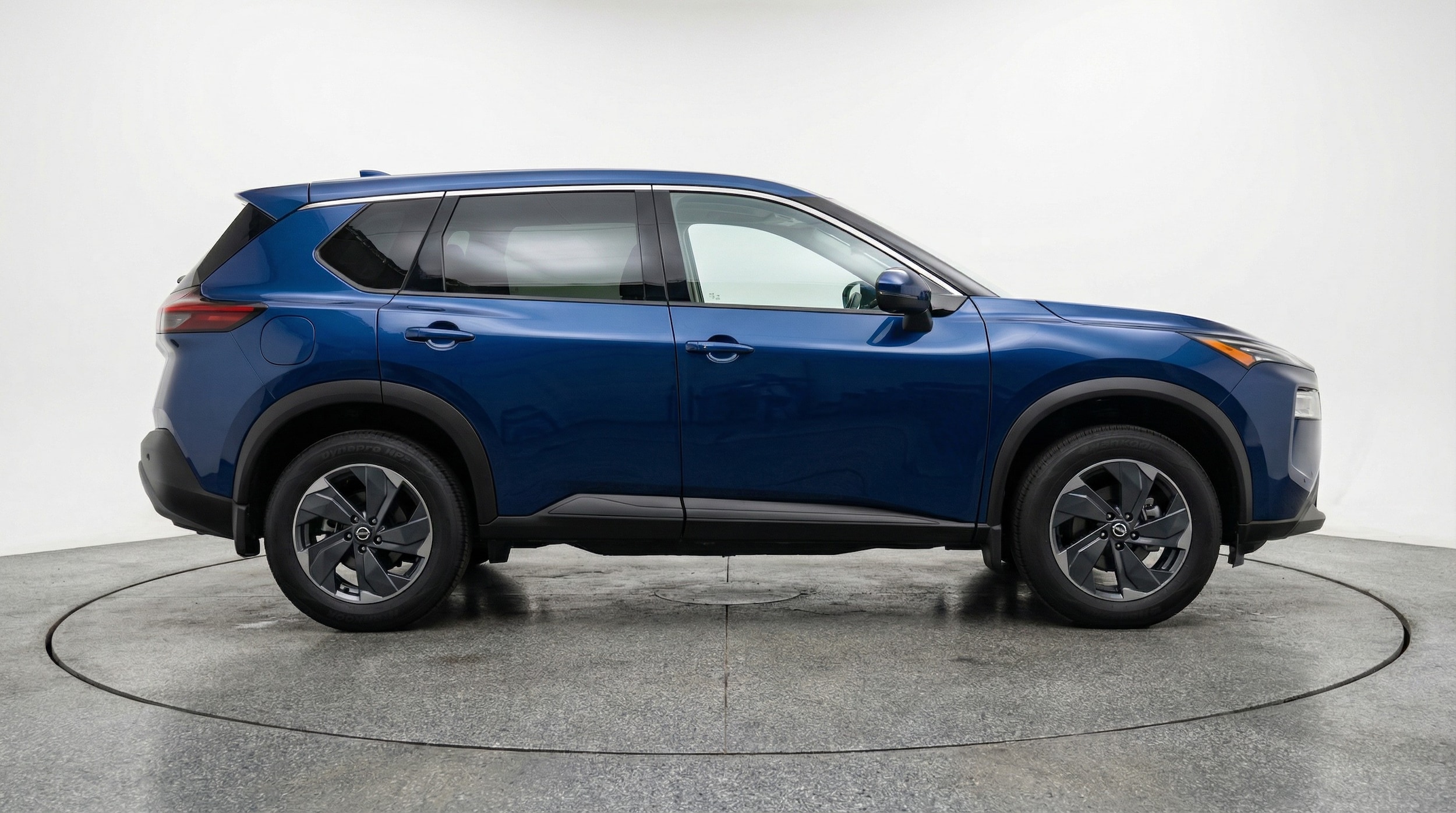 Thumbnail: 2025 Nissan Rogue - 8