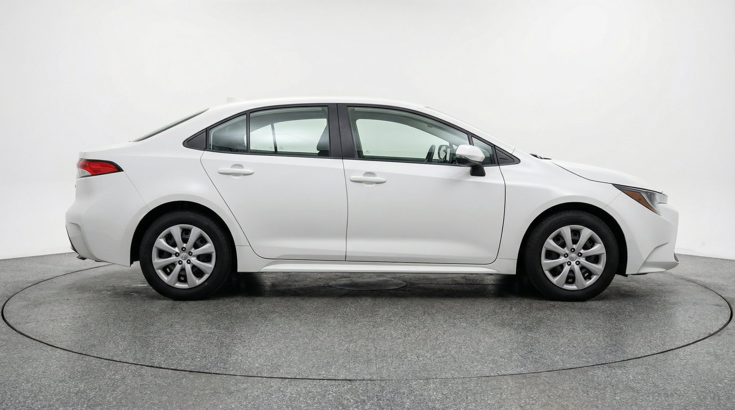 Thumbnail: 2025 Toyota Corolla - 11