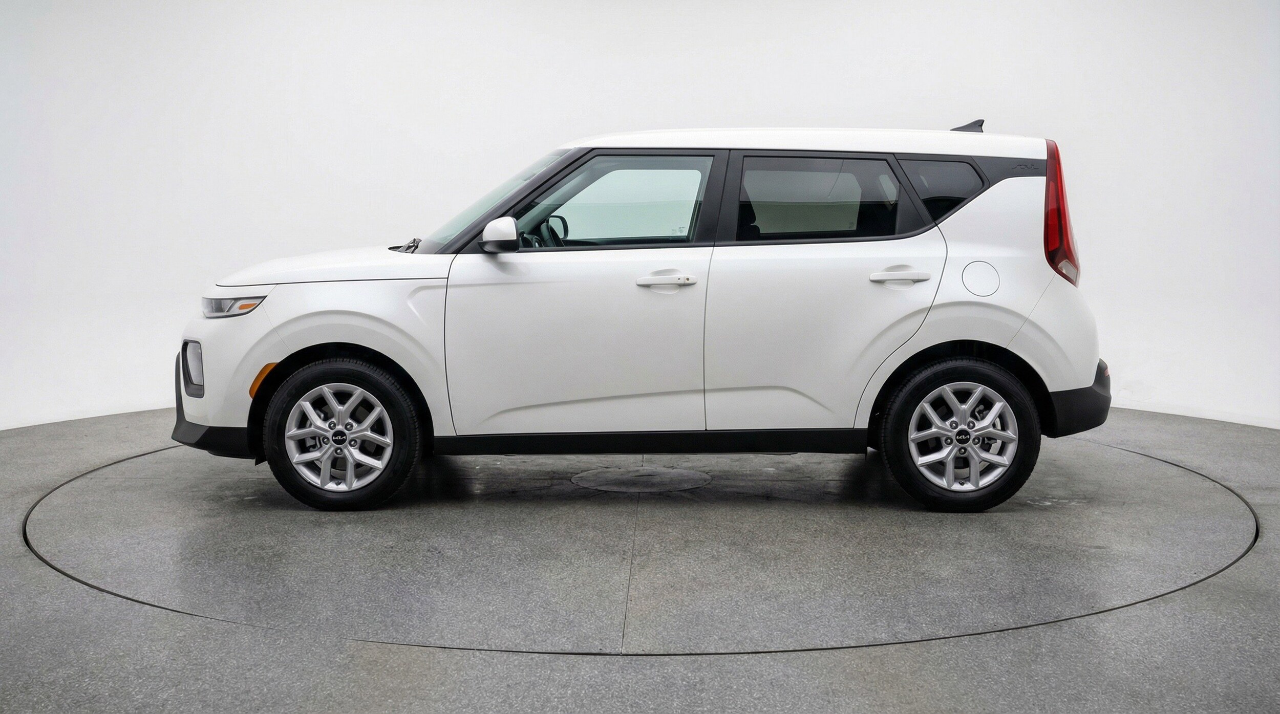 Thumbnail: 2025 Kia Soul - 5
