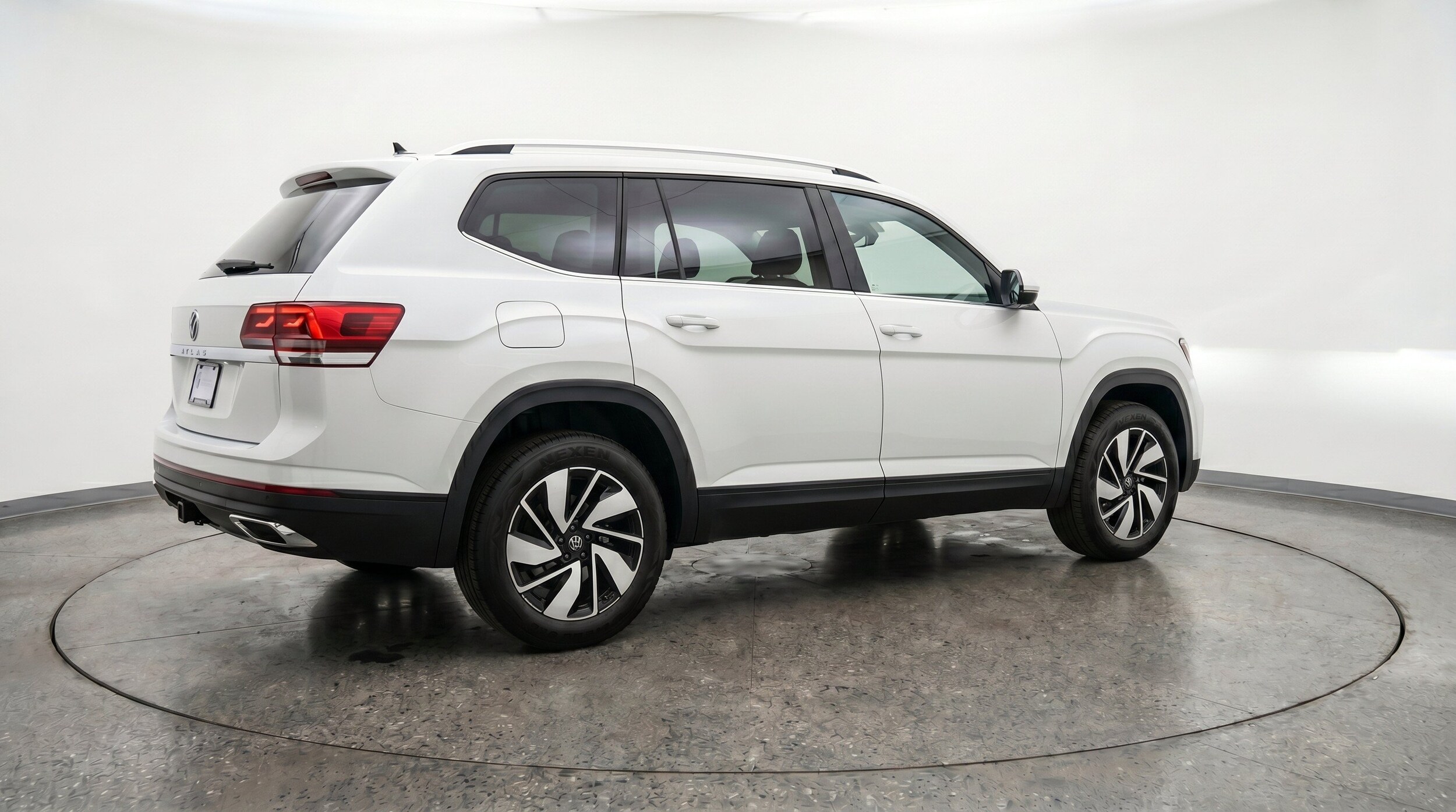 Thumbnail: 2026 Volkswagen Atlas - 9