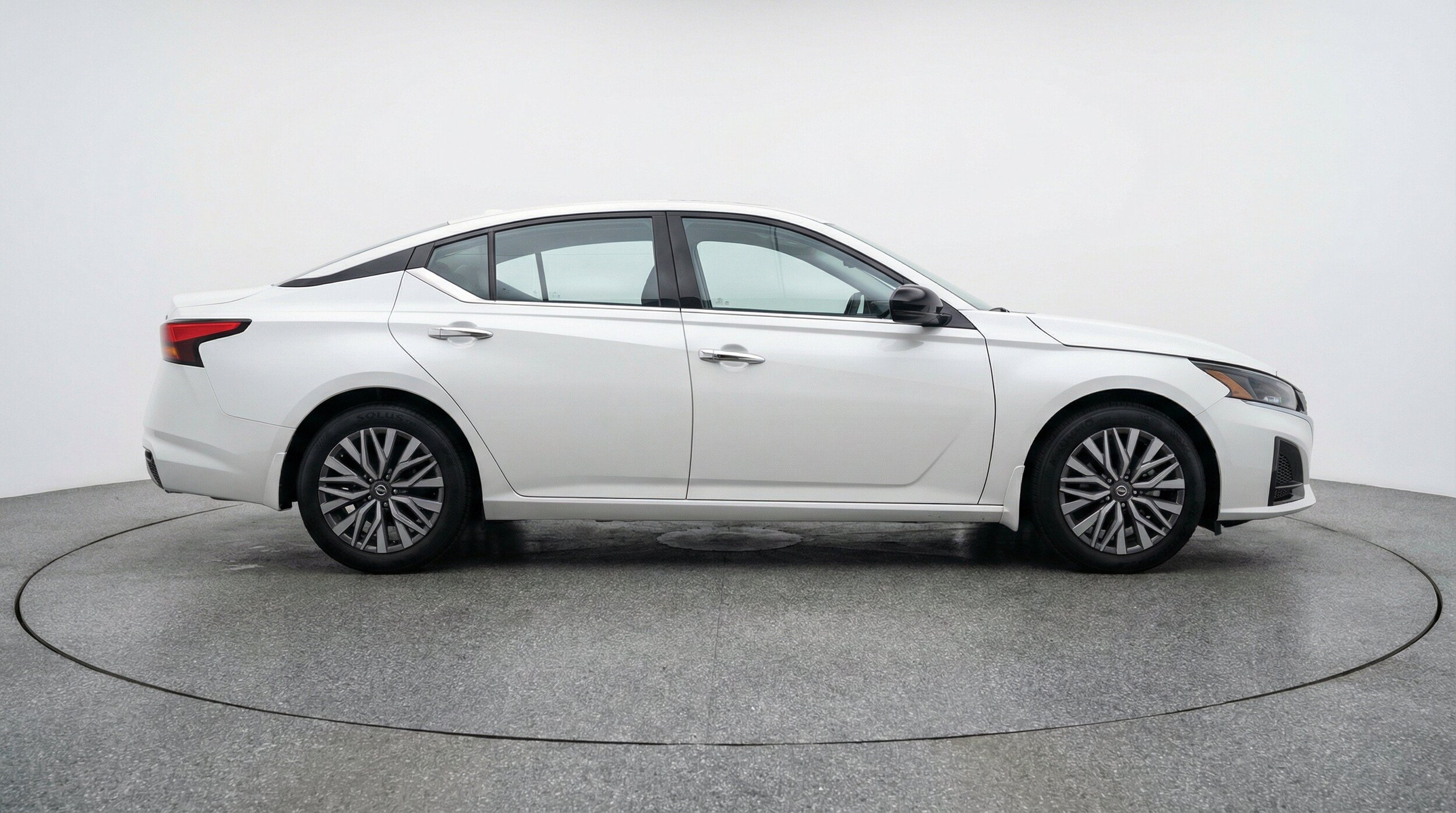 Thumbnail: 2025 Nissan Altima - 11